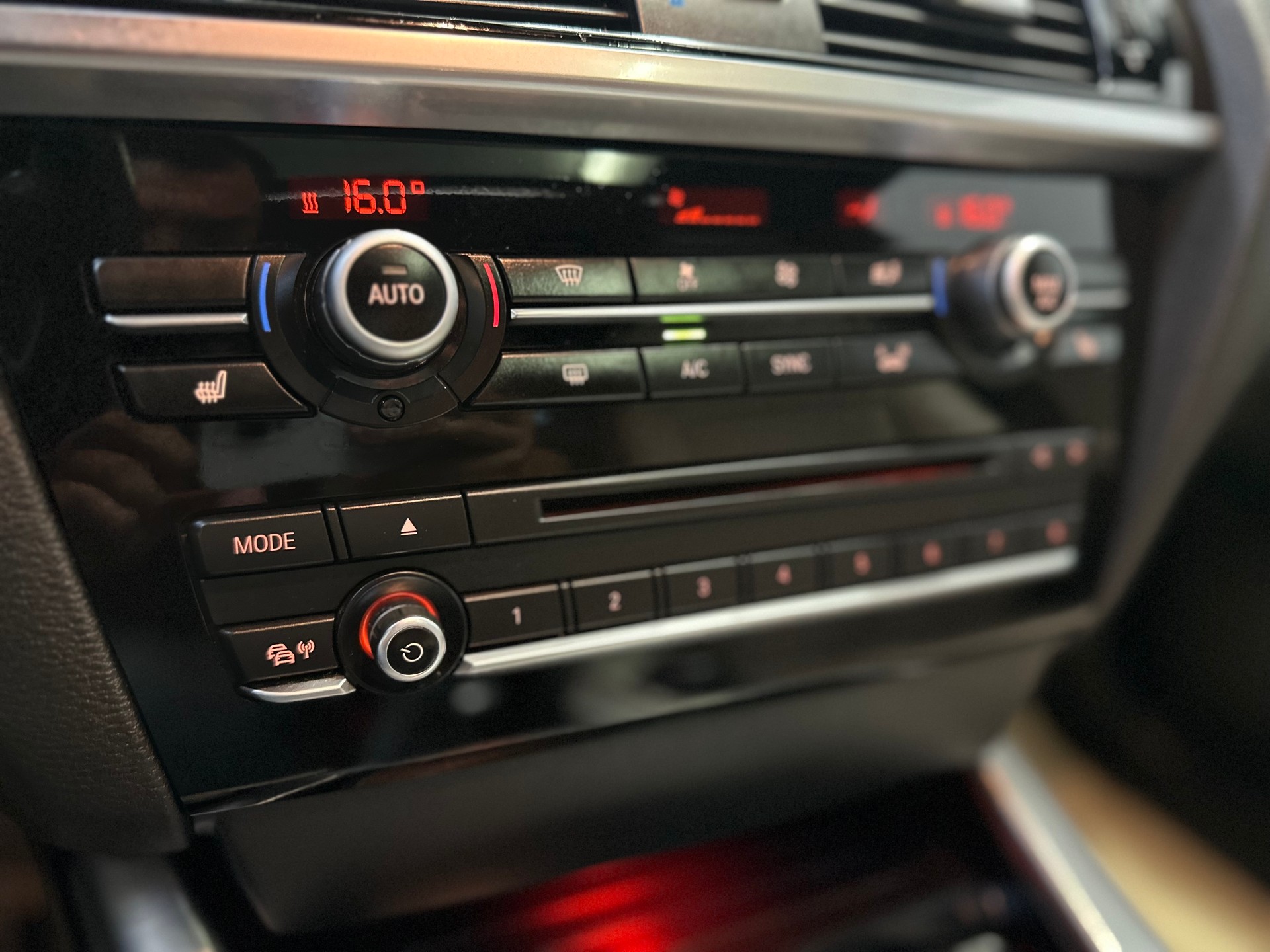 BMW X4 M 40i Steptronic M Sport-image-17