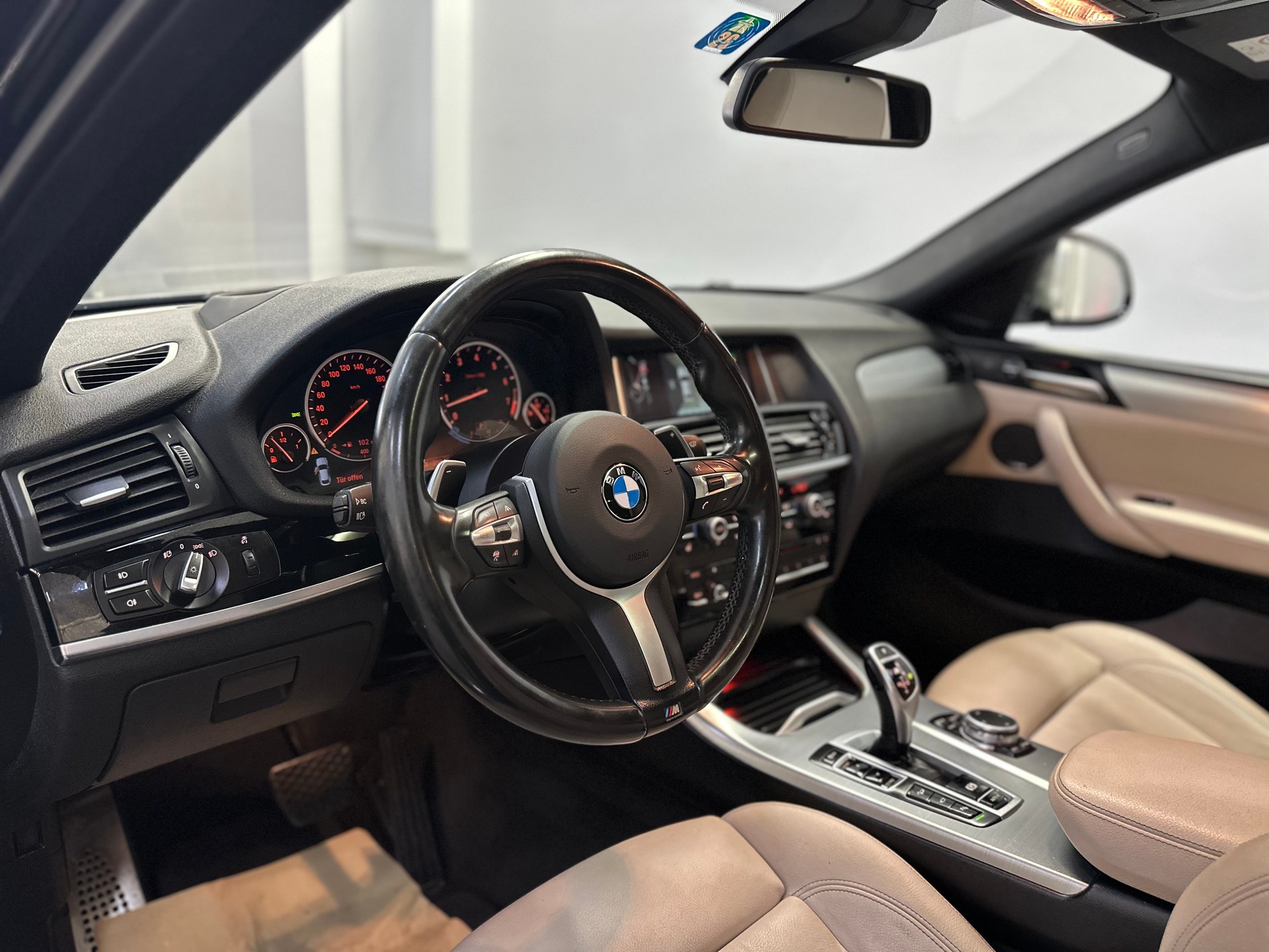 BMW X4 M 40i Steptronic M Sport-image-11