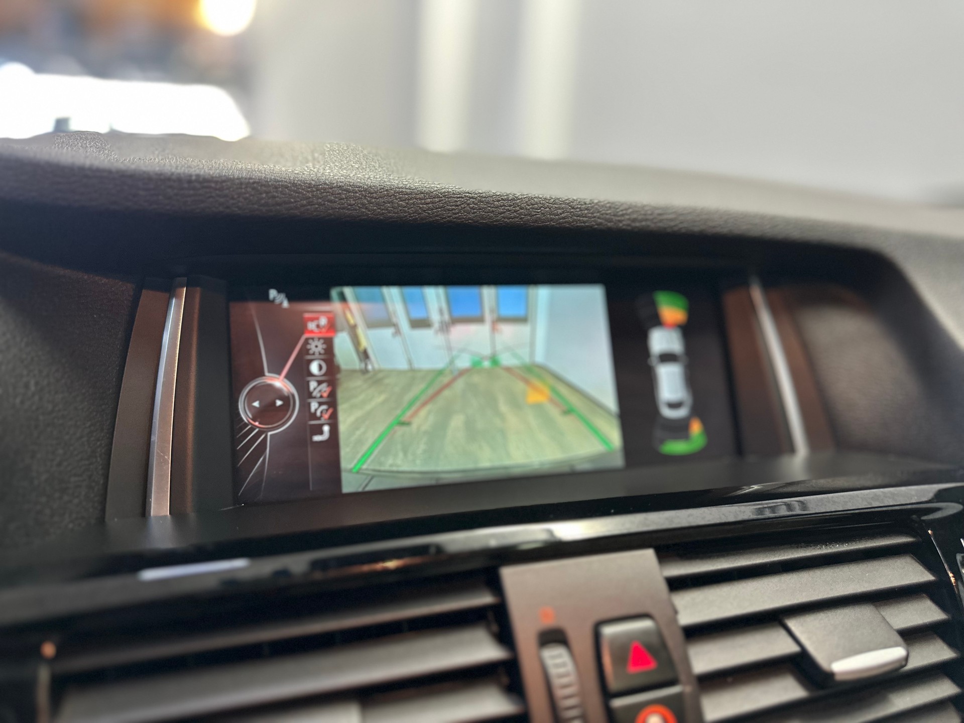 BMW X4 M 40i Steptronic M Sport-image-18