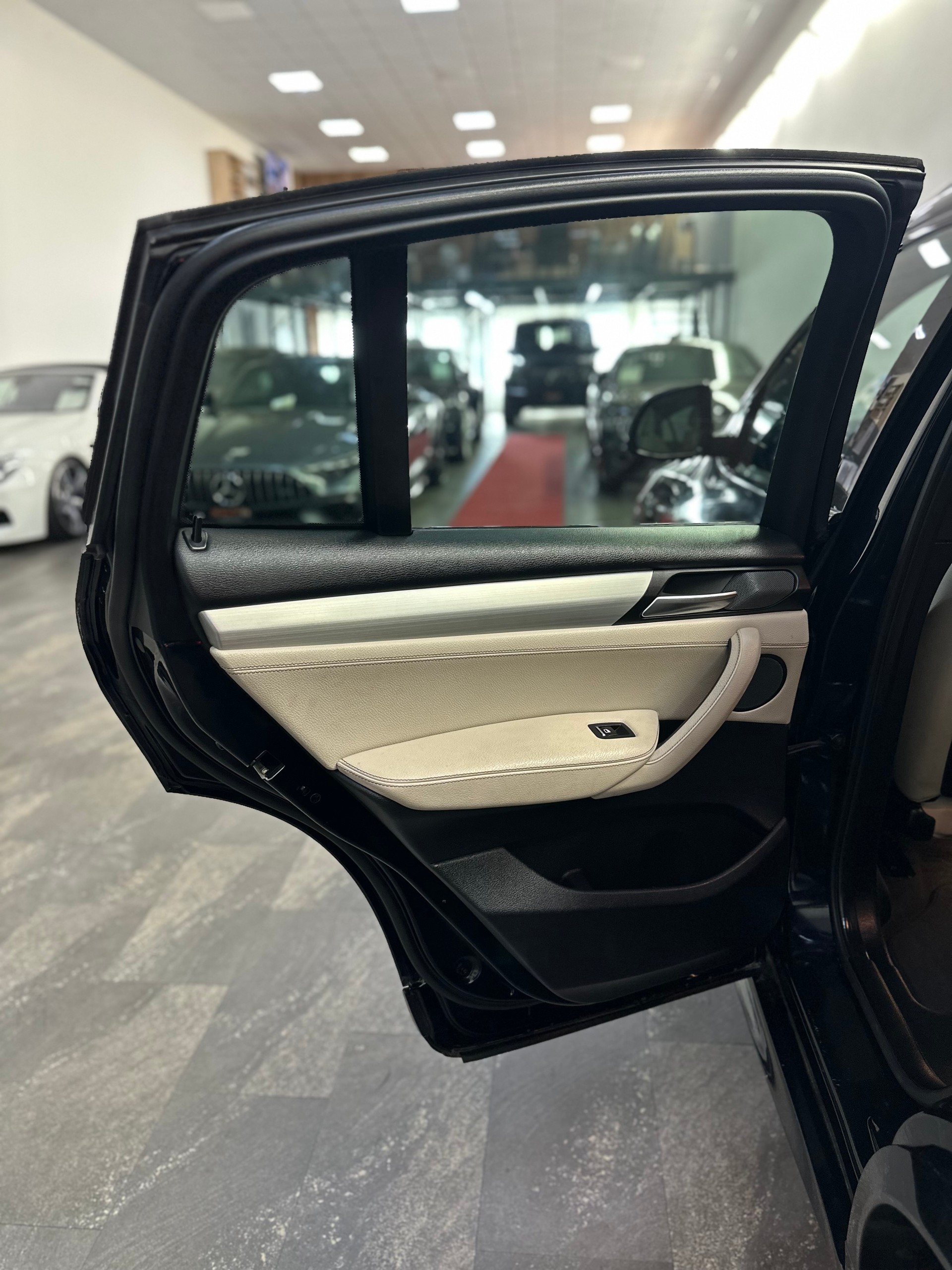 BMW X4 M 40i Steptronic M Sport-image-23
