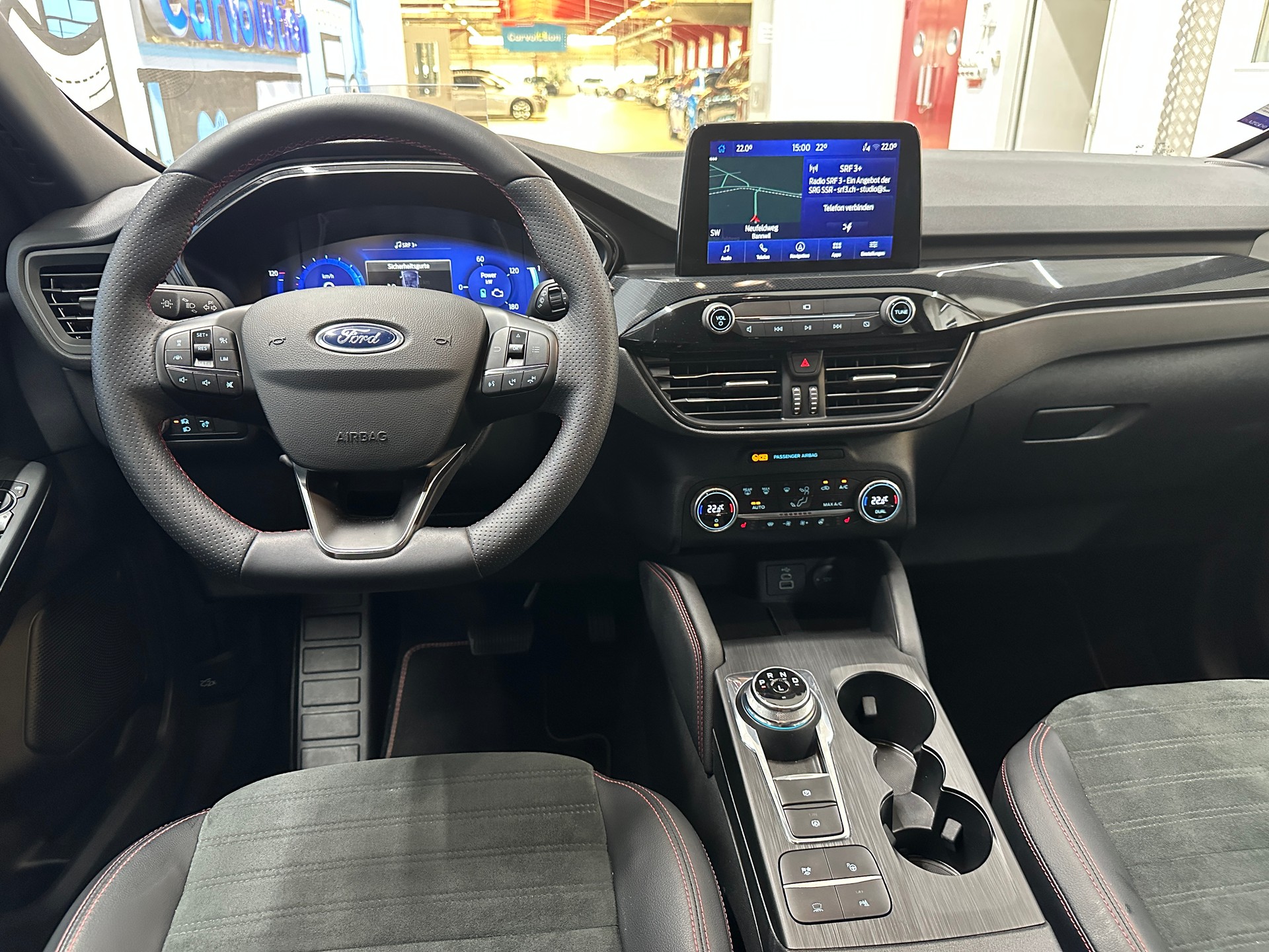 FORD Kuga 2.5 FHEV ST-Line X 4WD-image-9