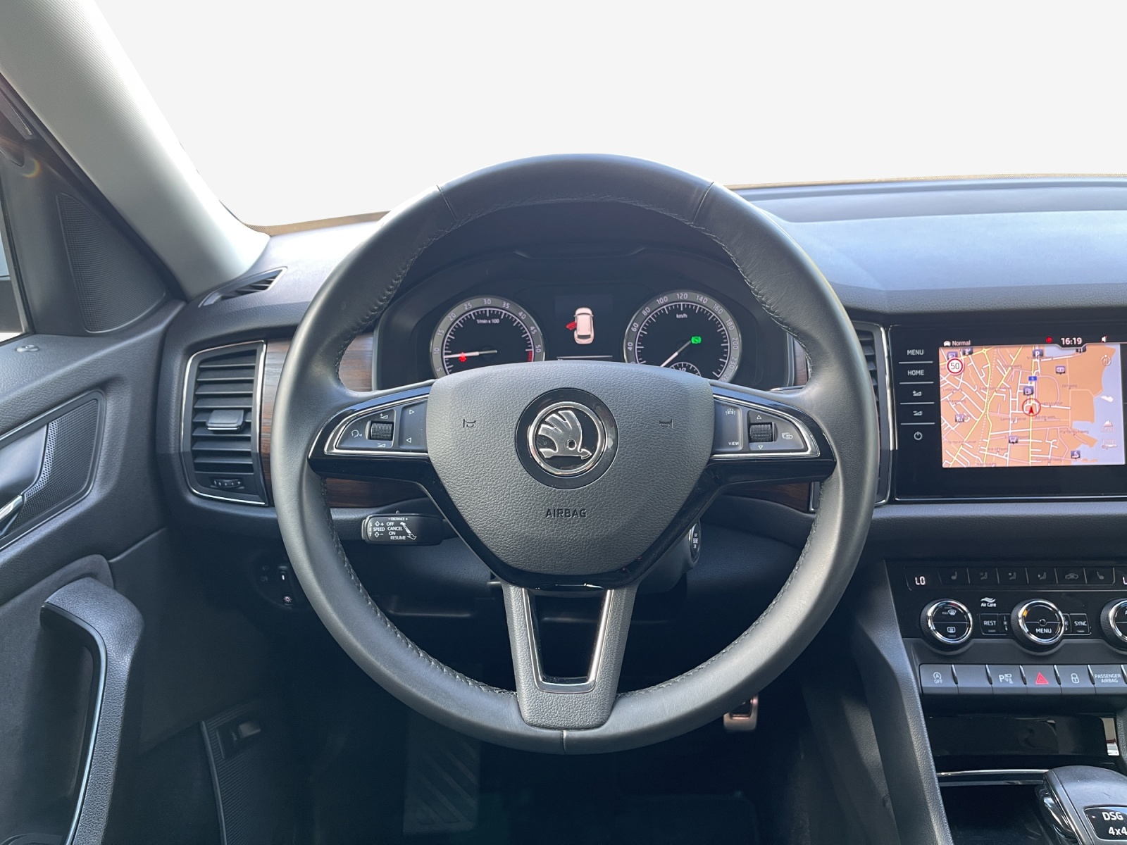 SKODA Kodiaq 2.0 TDI CR Scout 4x4 DSG-image-9