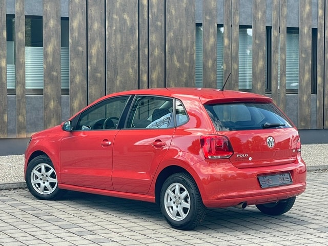 VW Polo 1.4 16V Highline-image-12