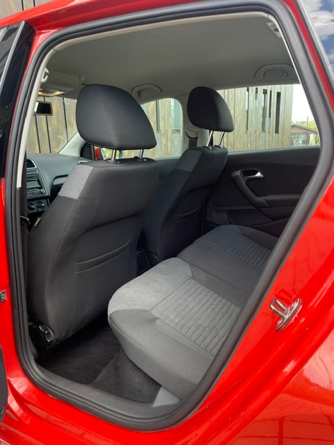 VW Polo 1.4 16V Highline-image-24