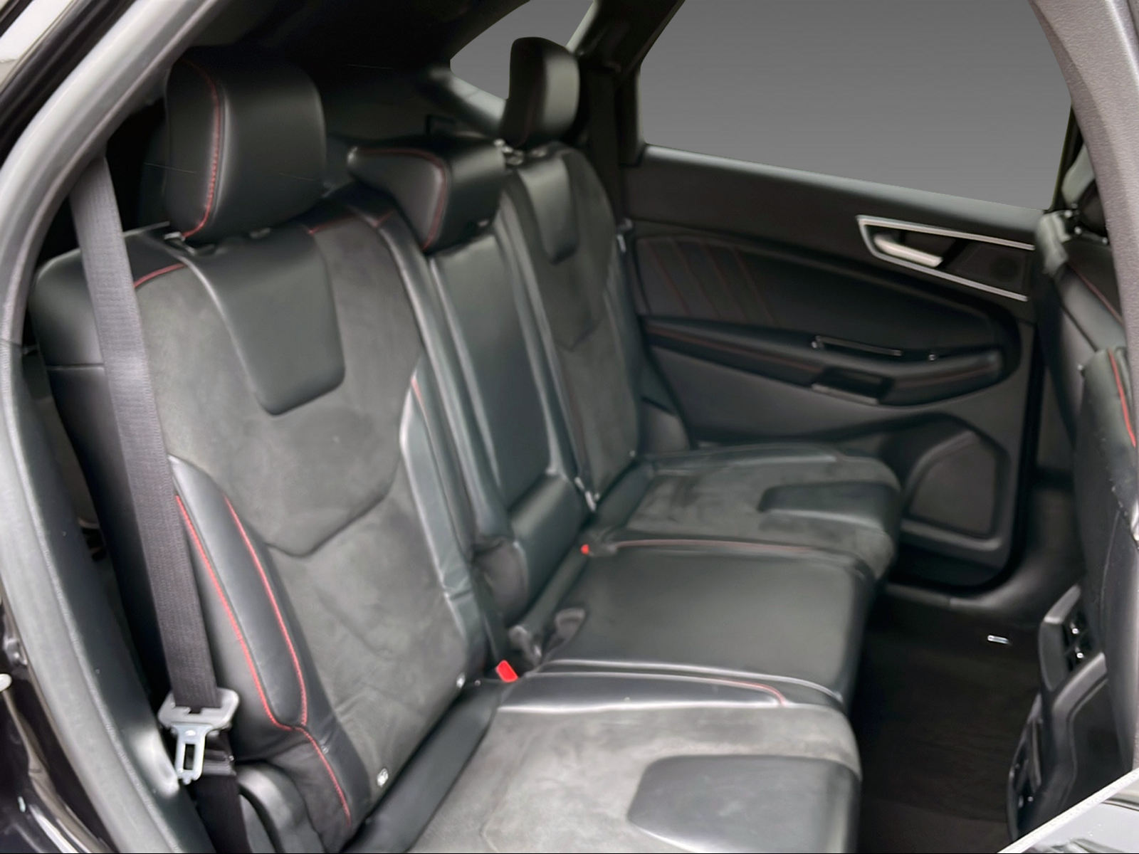 FORD Edge 2.0 EcoBlue 238 ST-Line-image-6