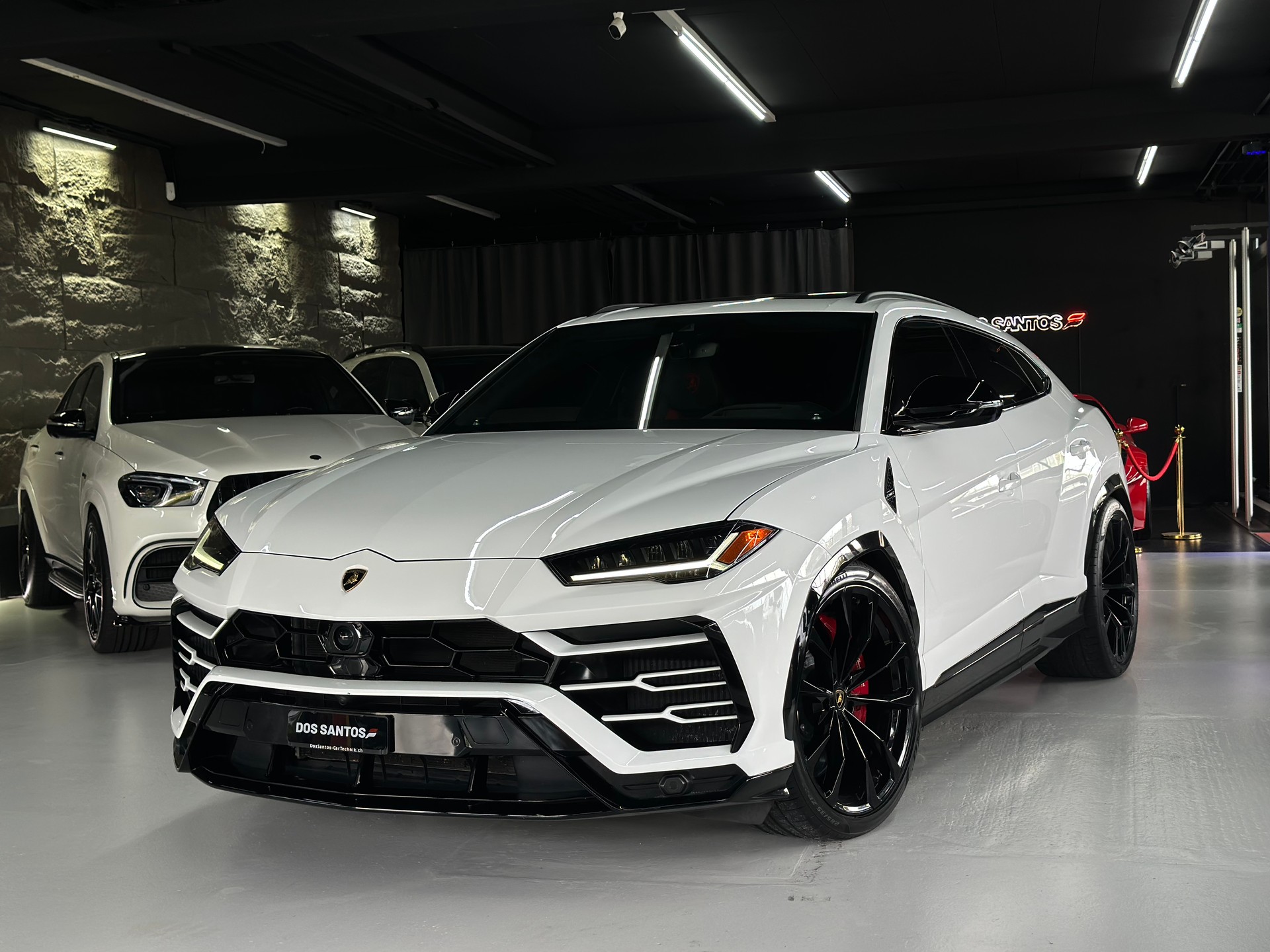 LAMBORGHINI Urus E-Gear Bianco Monocerus-image-0