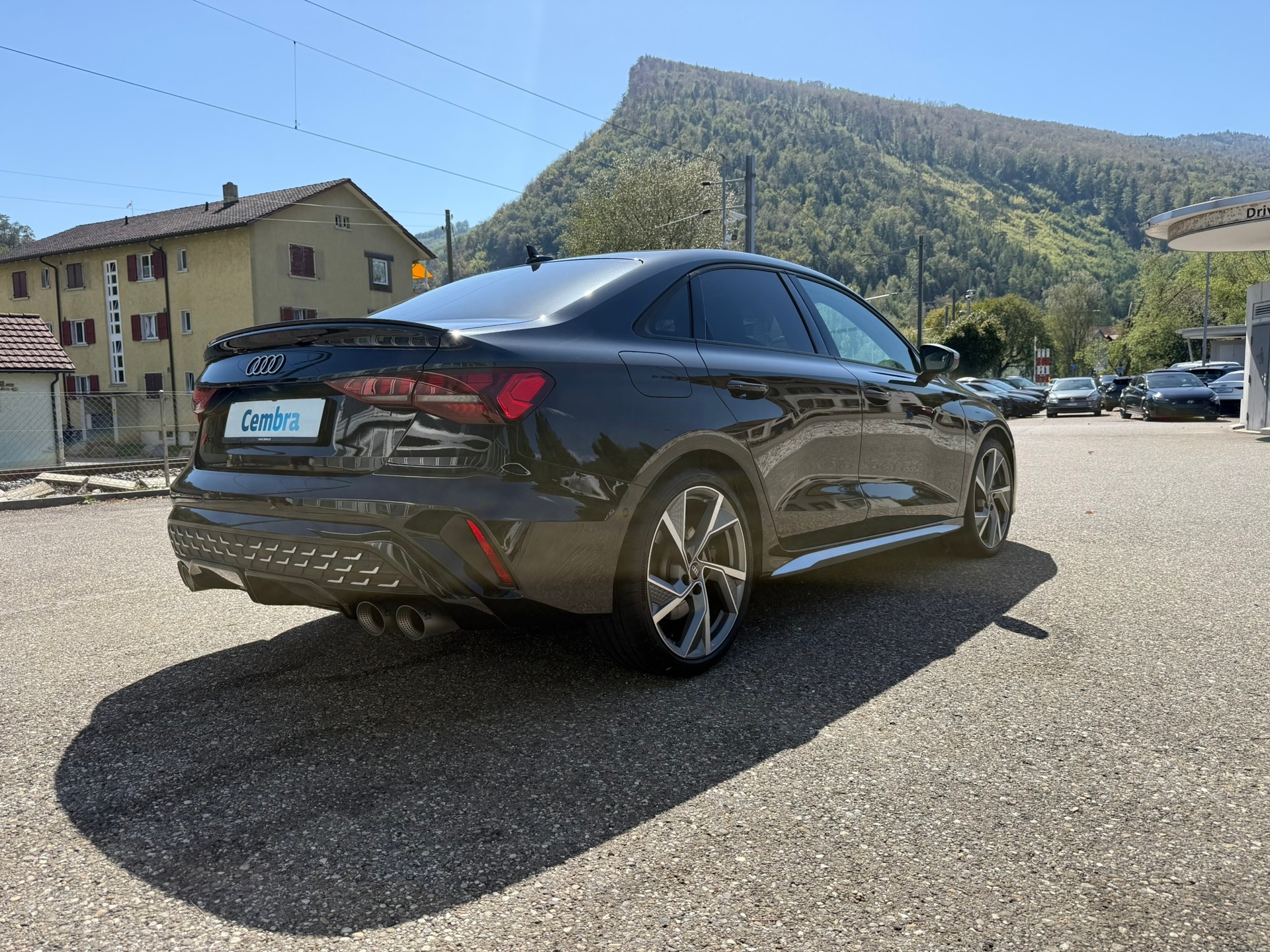 AUDI AUDI S3 Limousine *Performance Akrapovic* TFSI quattro S-tronic-image-4