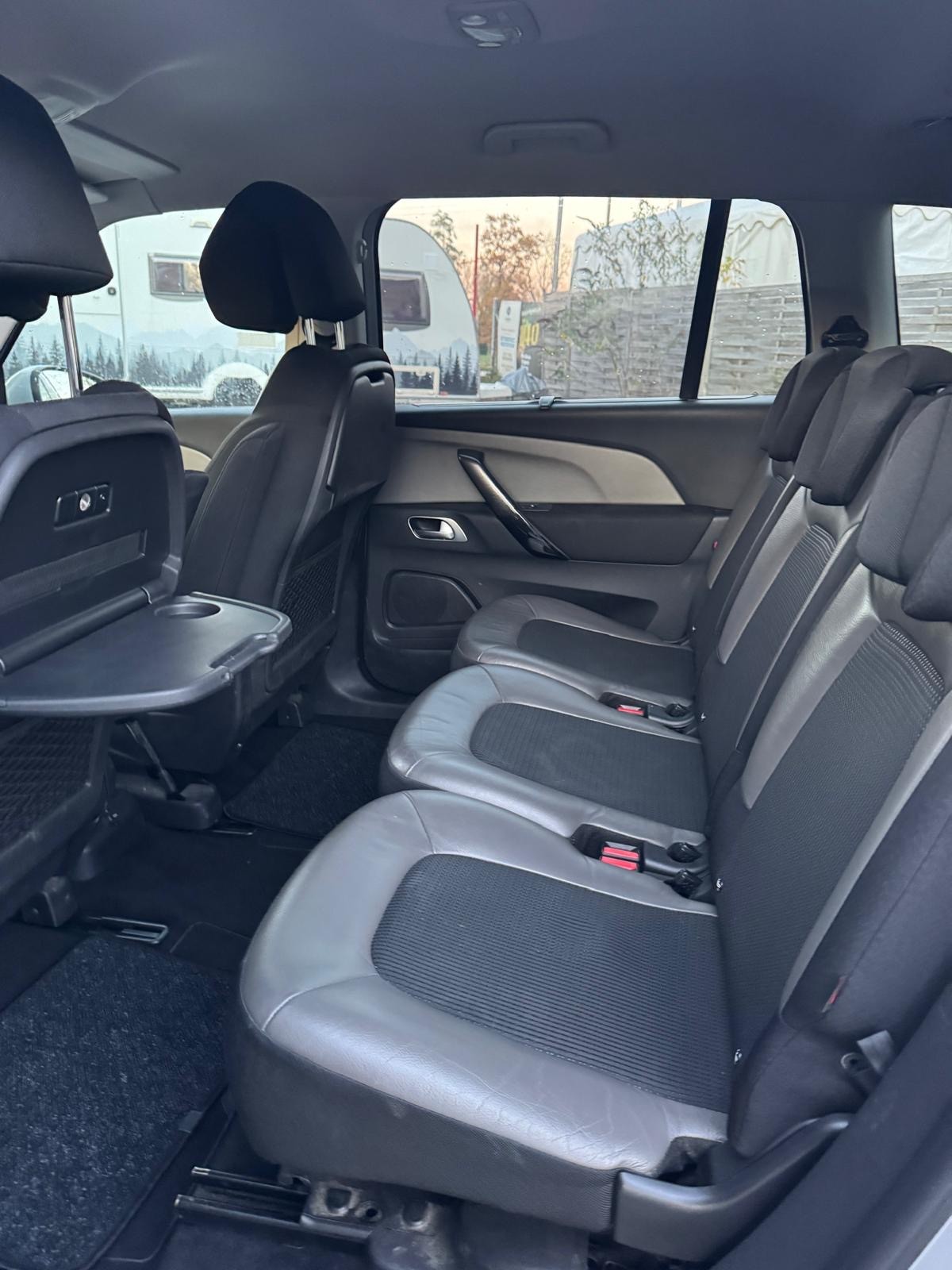 CITROEN Grand C4 Picasso 1.6 BlueHDi Exclusive EAT6-image-10