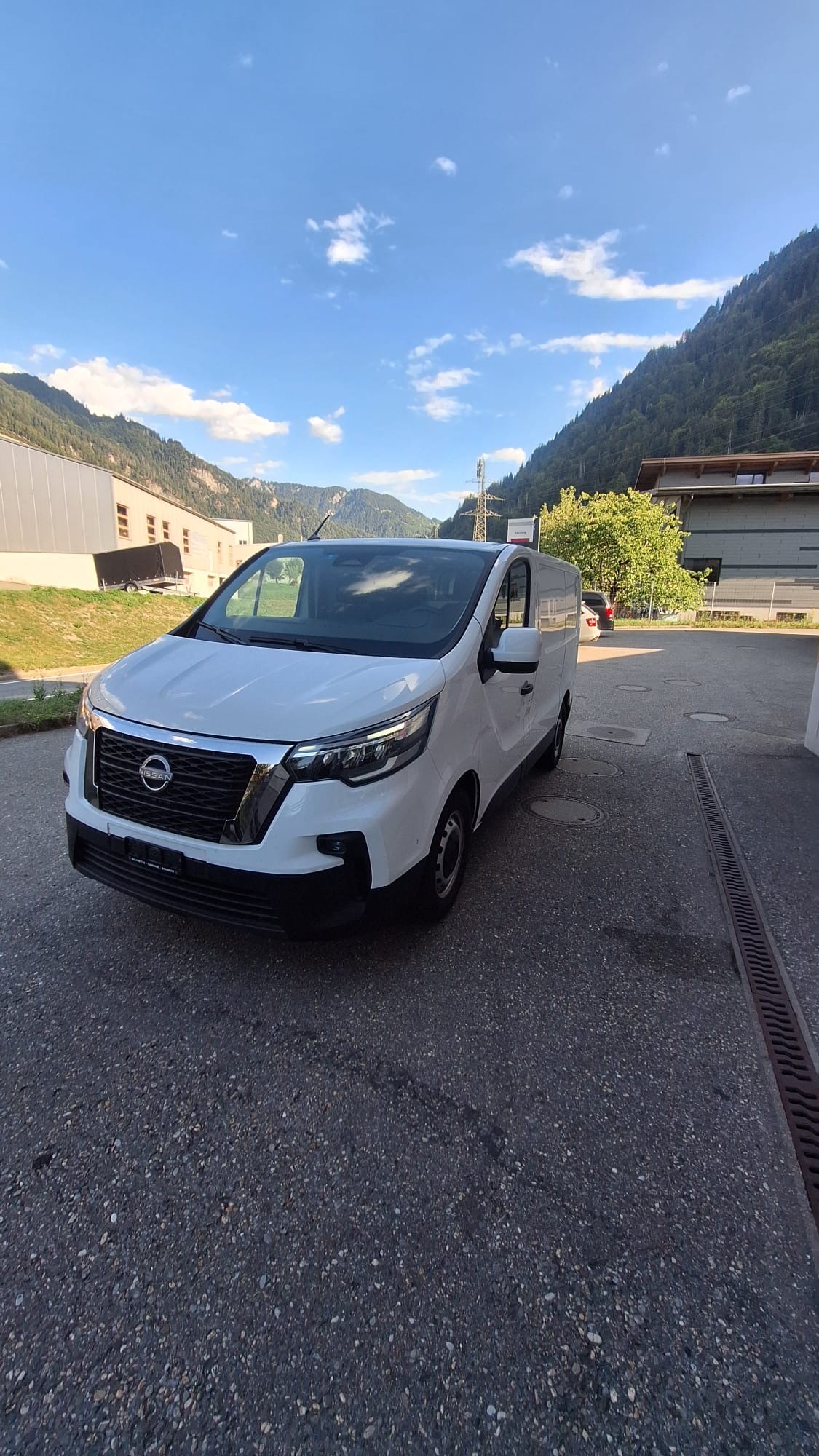 NISSAN N-Connecta-image-5