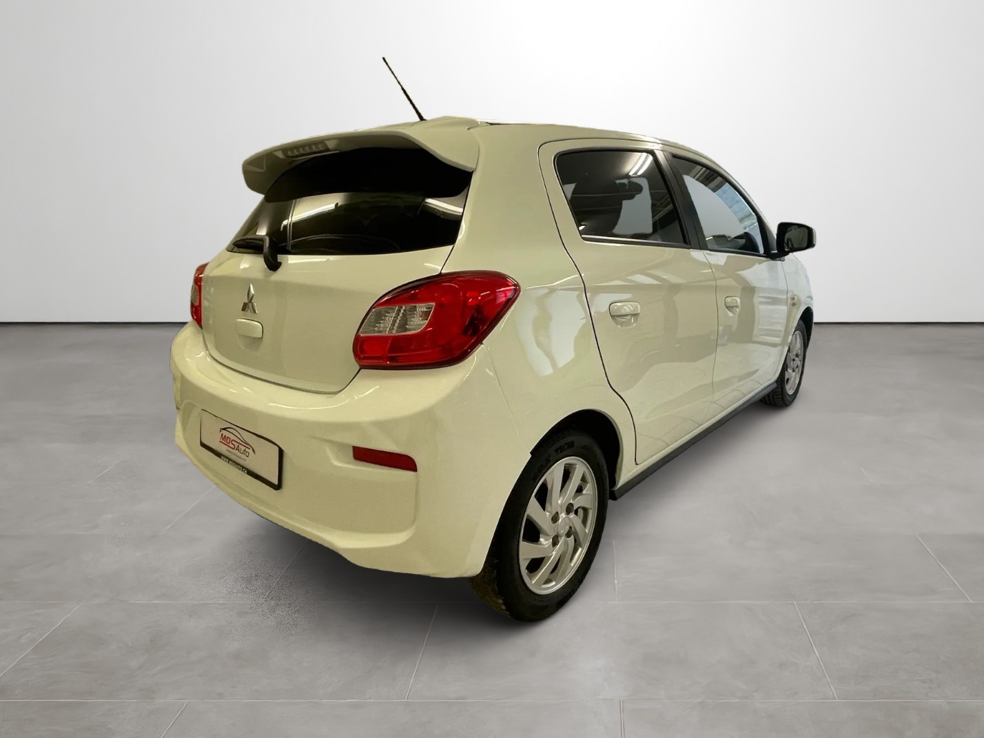 MITSUBISHI Space Star 1.2 Value CVT-image-4
