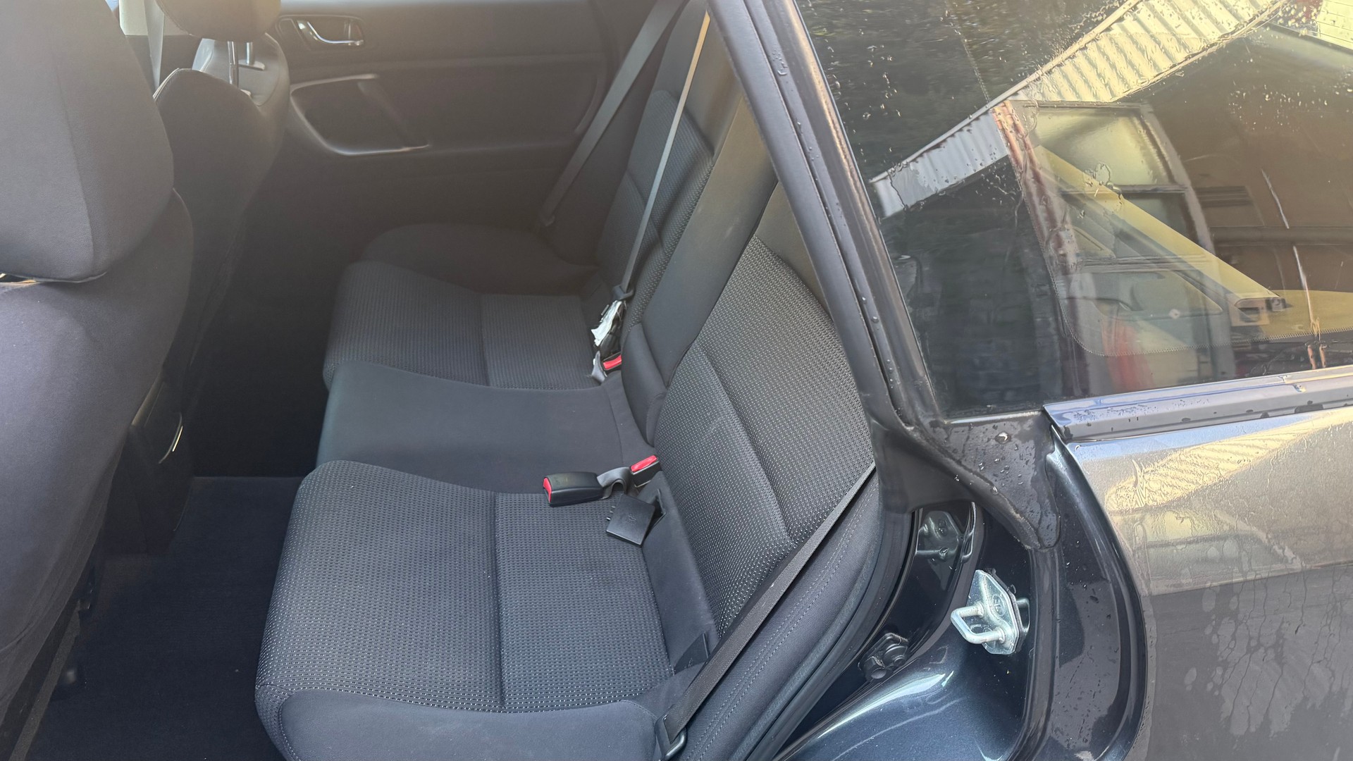 SUBARU Legacy 2.0R AWD Comfort-image-7