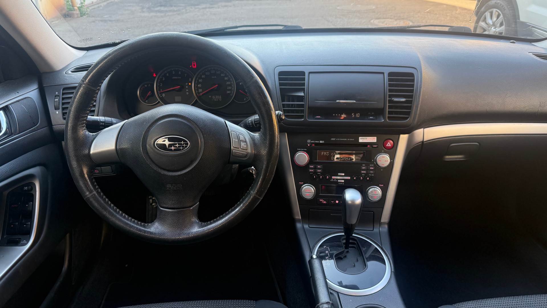 SUBARU Legacy 2.0R AWD Comfort-image-8