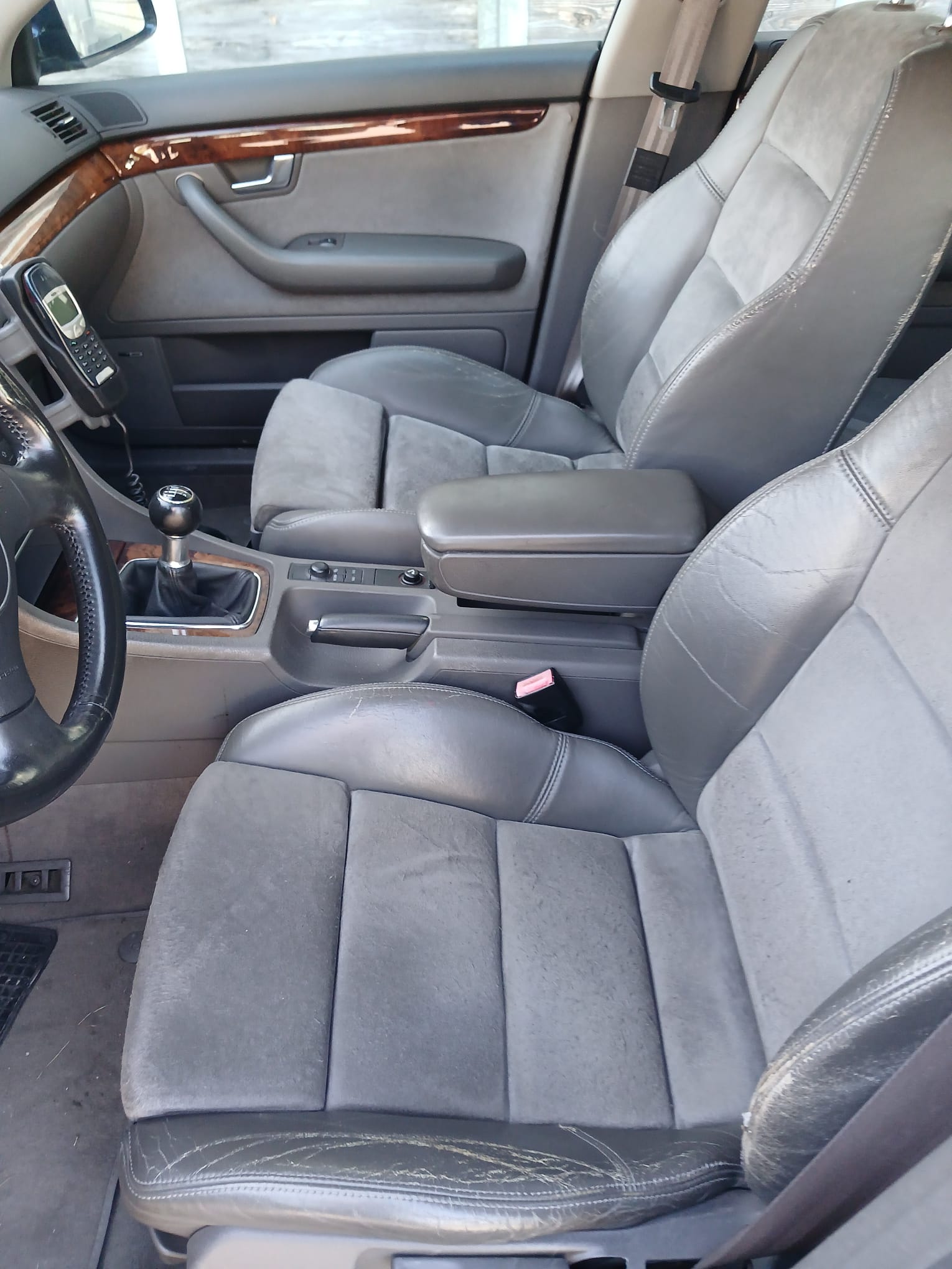 AUDI A4 Avant 2.5 TDI quattro-image-7