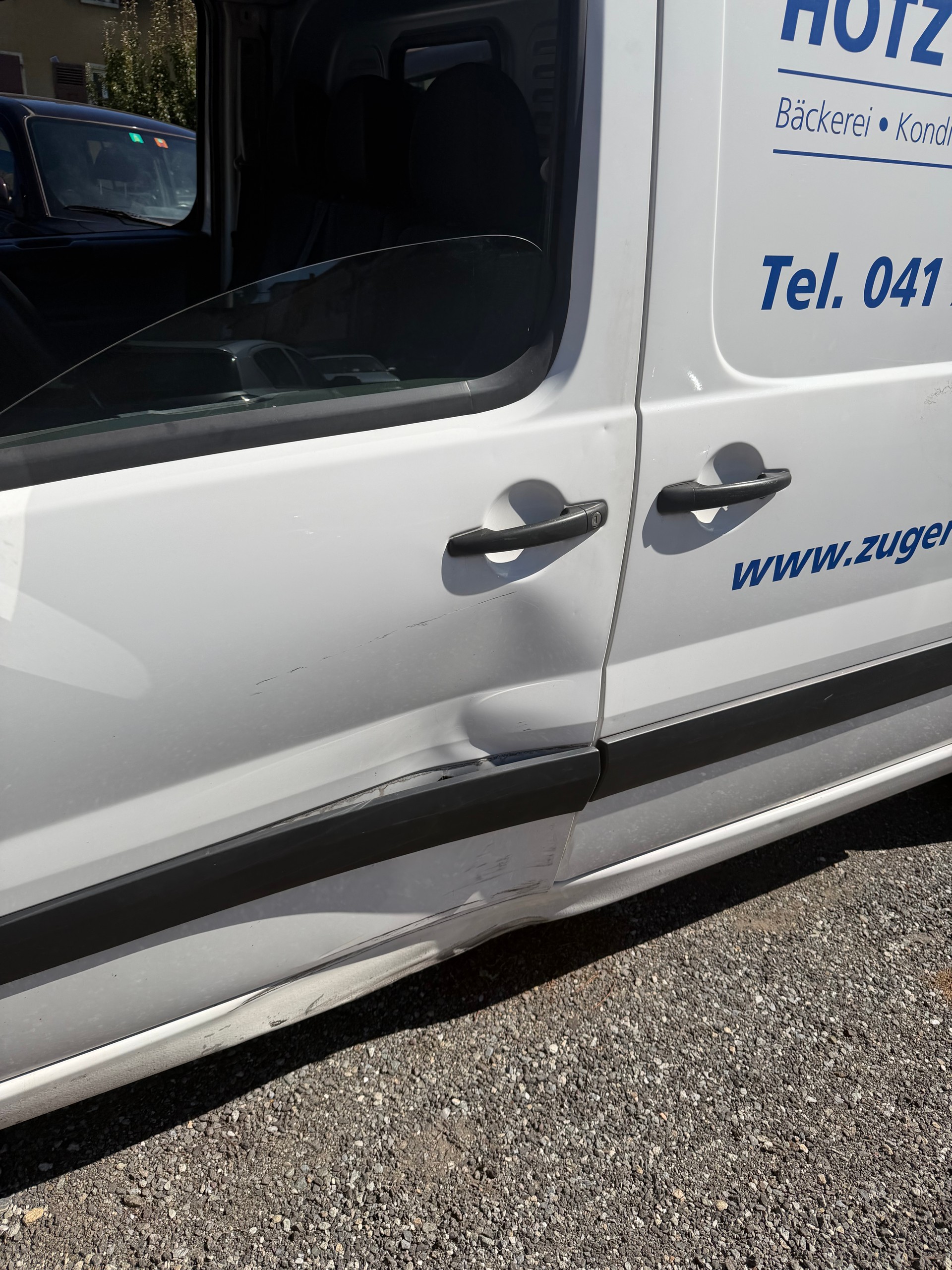 PEUGEOT Expert 1.6 HDi 227 L1H1-image-8