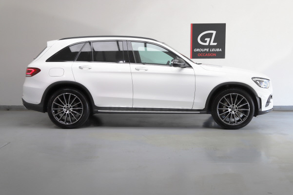 MERCEDES-BENZ GLC 200 AMG Line 4Matic-image-6