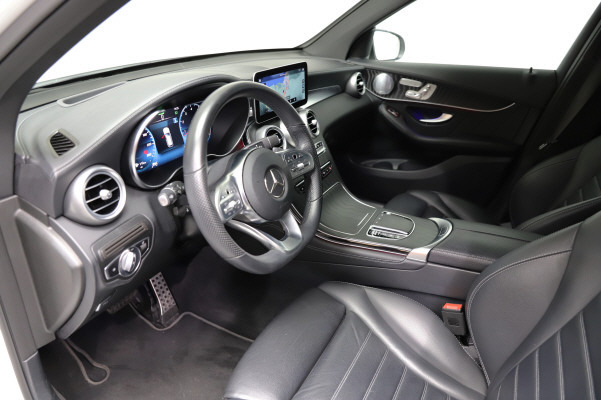 MERCEDES-BENZ GLC 200 AMG Line 4Matic-image-7