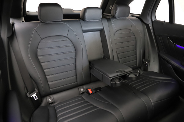 MERCEDES-BENZ GLC 200 AMG Line 4Matic-image-10