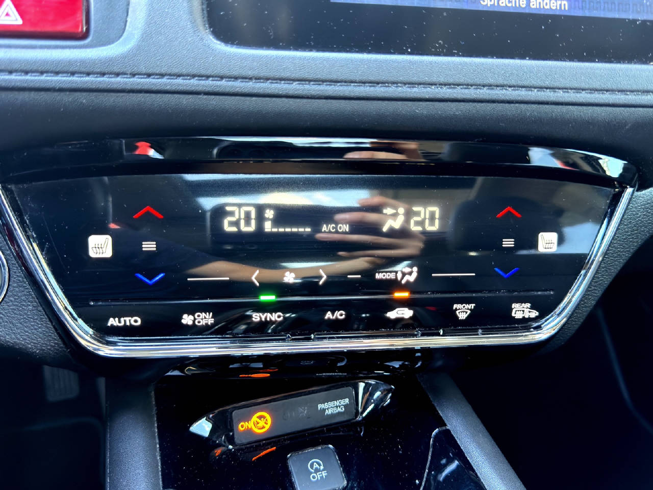 HONDA HR-V 1.5i-VTEC Elegance-image-14