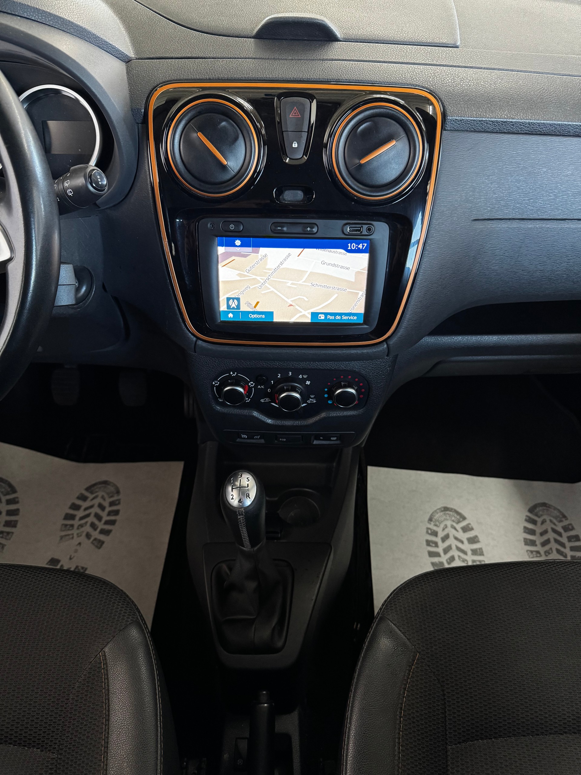 DACIA Lodgy 1.2 T Stepway 7PL-image-15