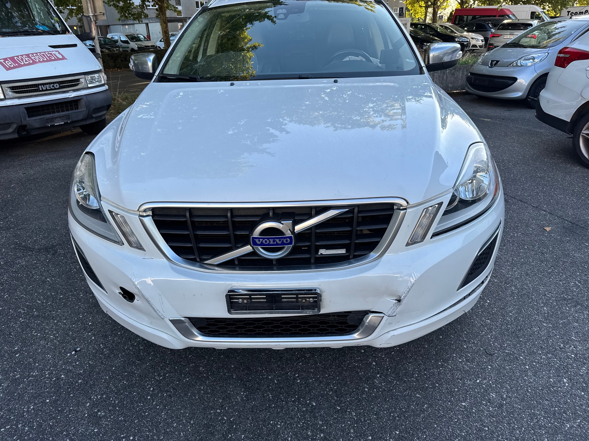 VOLVO XC60 D3 AWD R-Design Geartronic-image-12