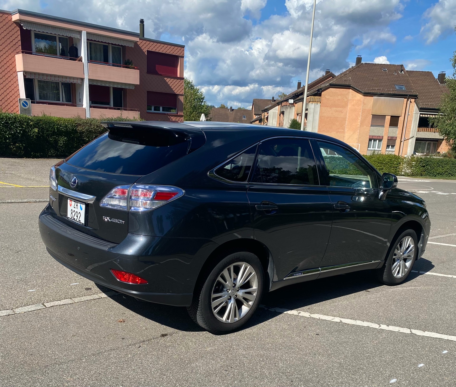 LEXUS 450h Edition-image-1
