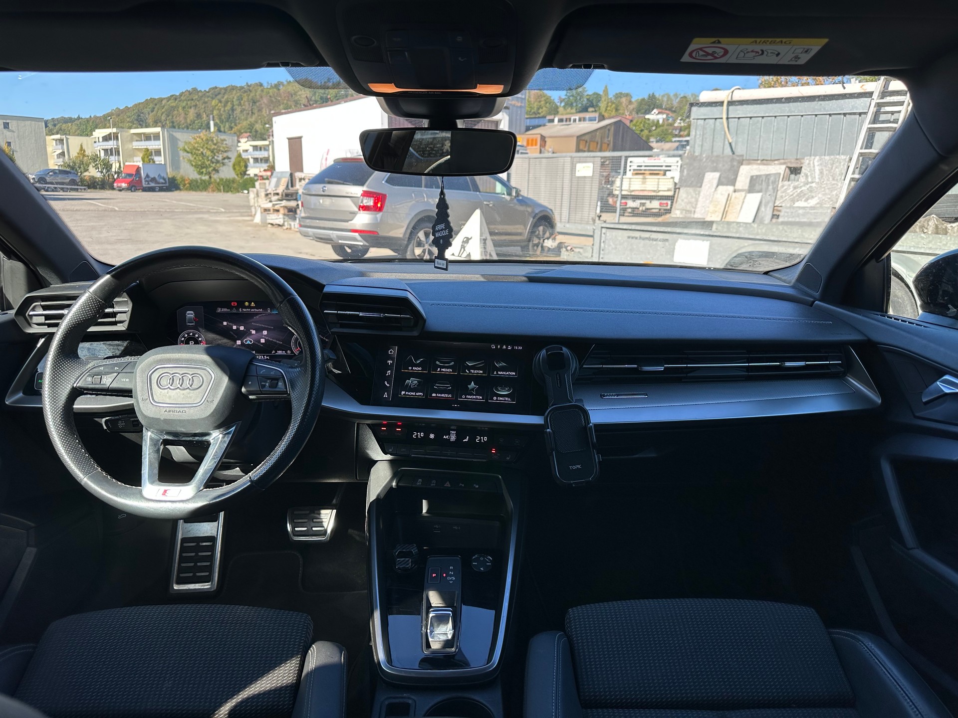 AUDI A3 Limousine 35 TFSI S-Line S-tronic-image-11