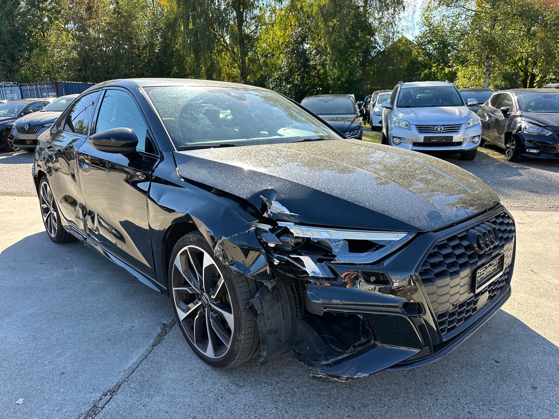AUDI A3 Limousine 35 TFSI S-Line S-tronic-image-1