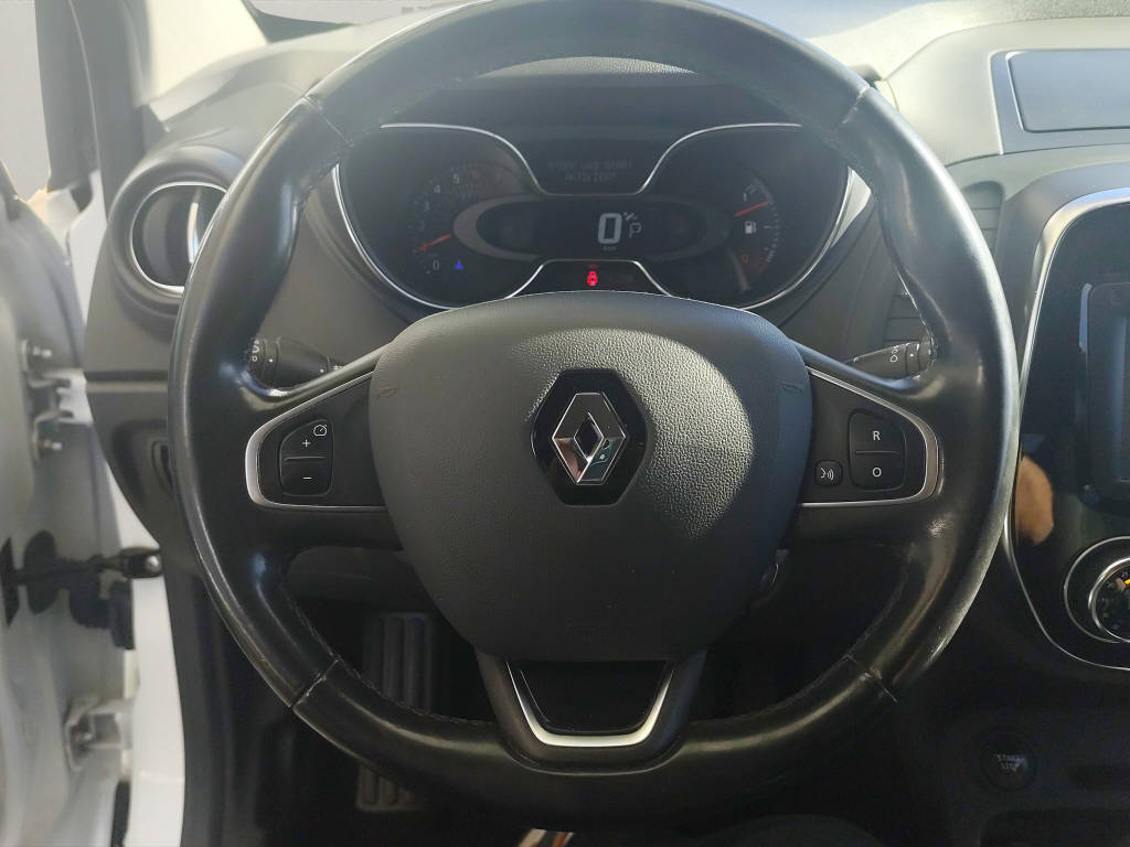RENAULT Captur 1.2 T 16V Intens EDC-image-5