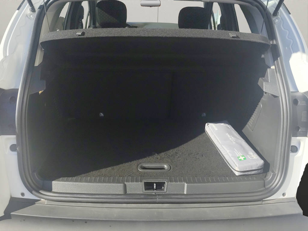 RENAULT Captur 1.2 T 16V Intens EDC-image-14
