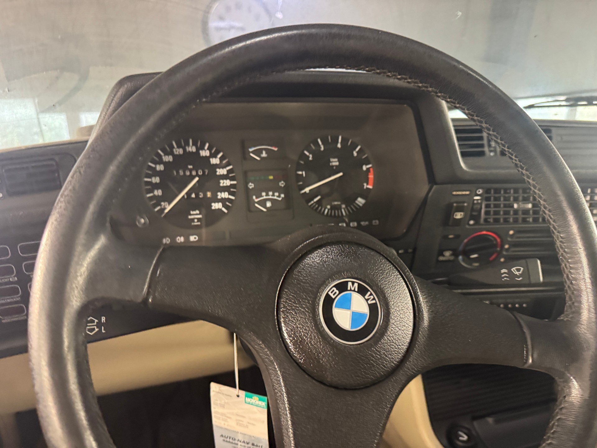 BMW 635CSi-image-3