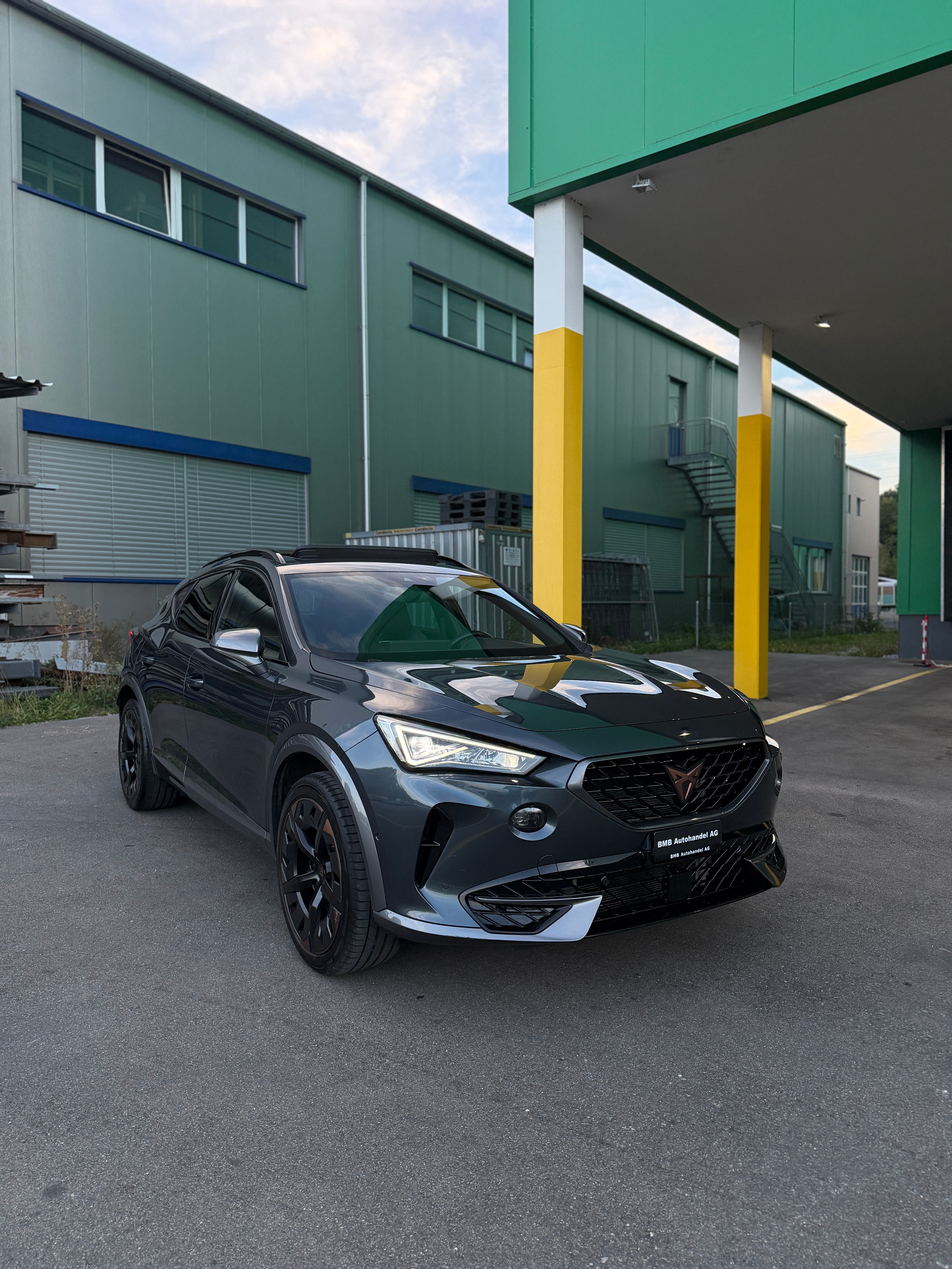 Car photo