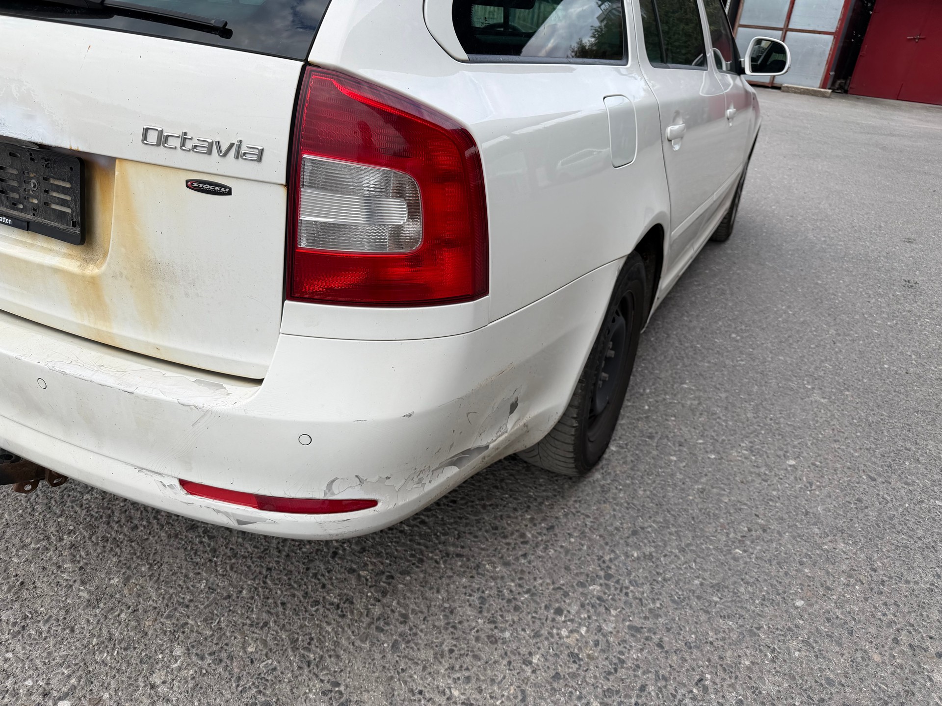 SKODA Octavia Combi 1.8 TSI Swiss Adventure 4x4-image-14
