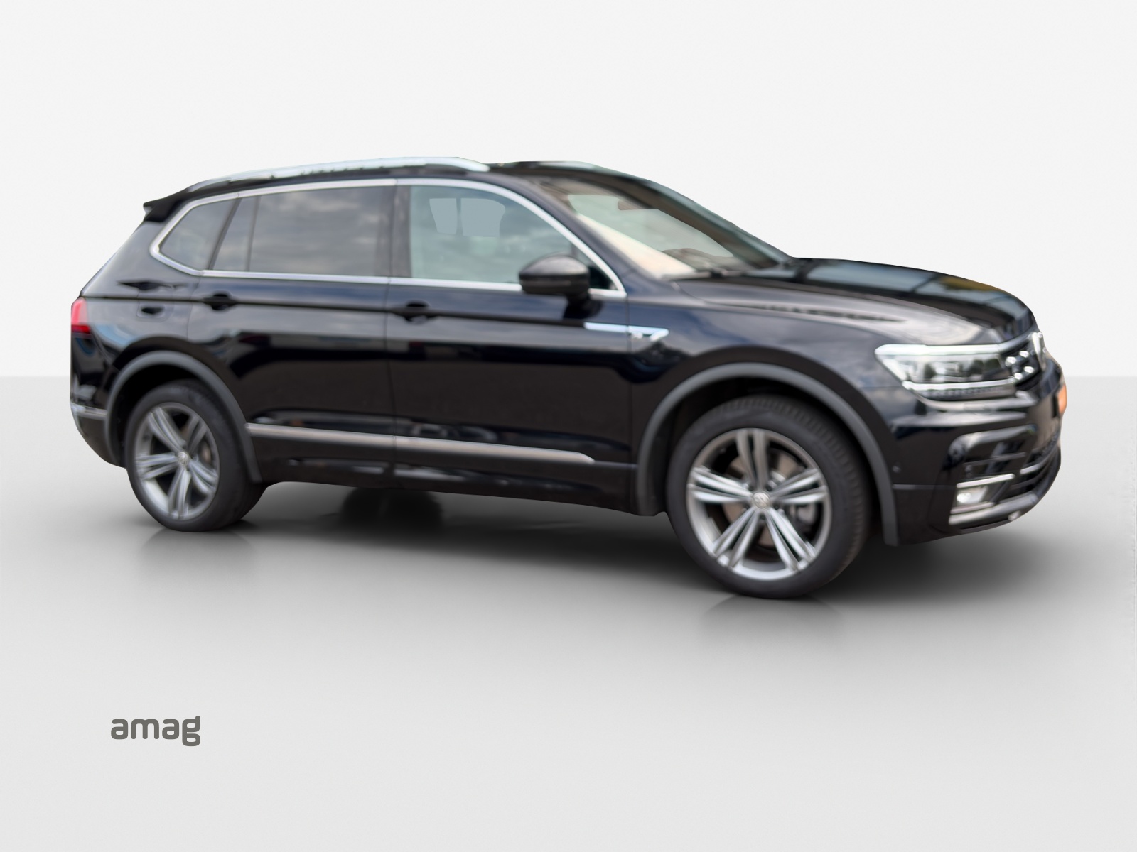 VW Tiguan Allspace 2.0TSI Highline 4Motion DSG-image-5