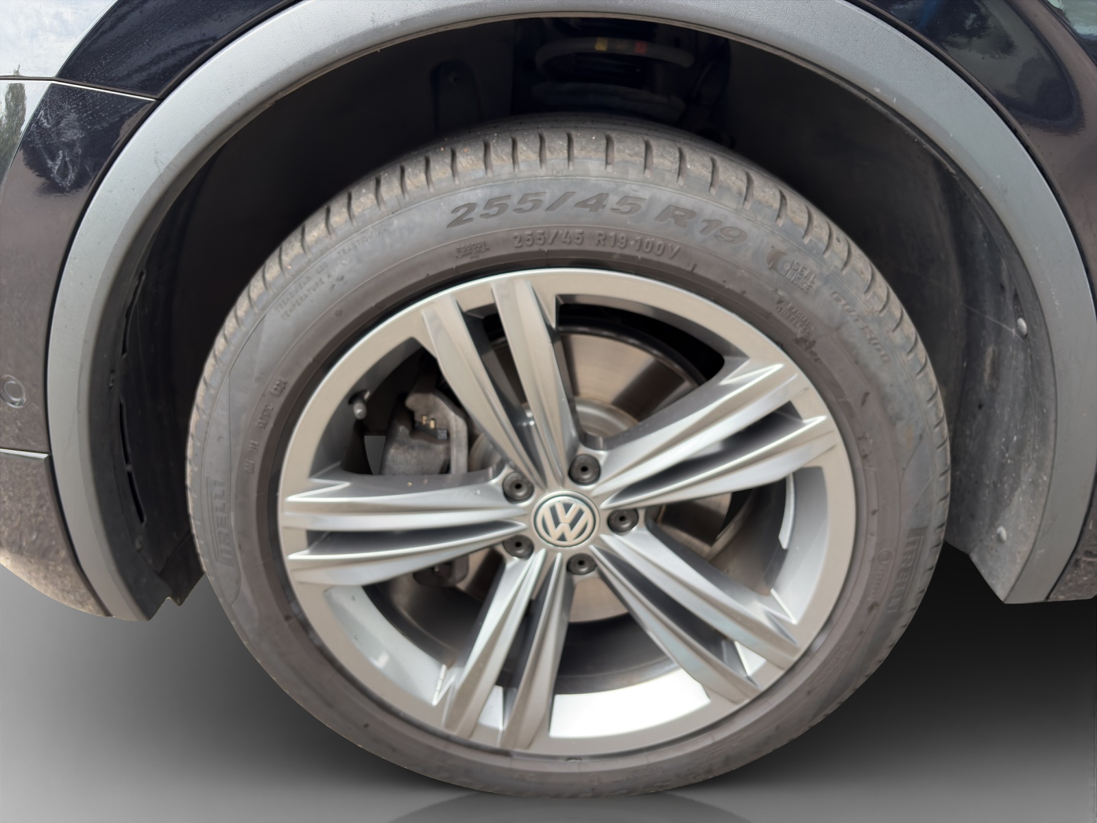 VW Tiguan Allspace 2.0TSI Highline 4Motion DSG-image-13
