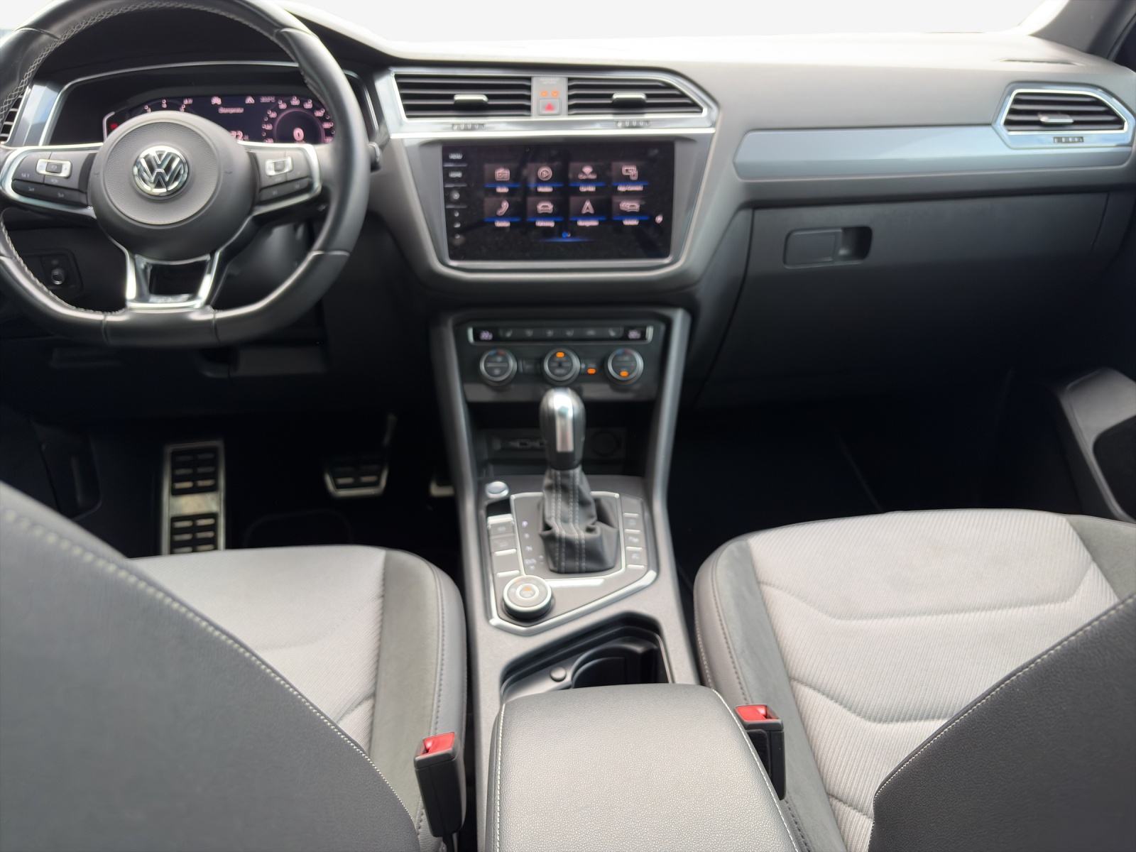 VW Tiguan Allspace 2.0TSI Highline 4Motion DSG-image-10