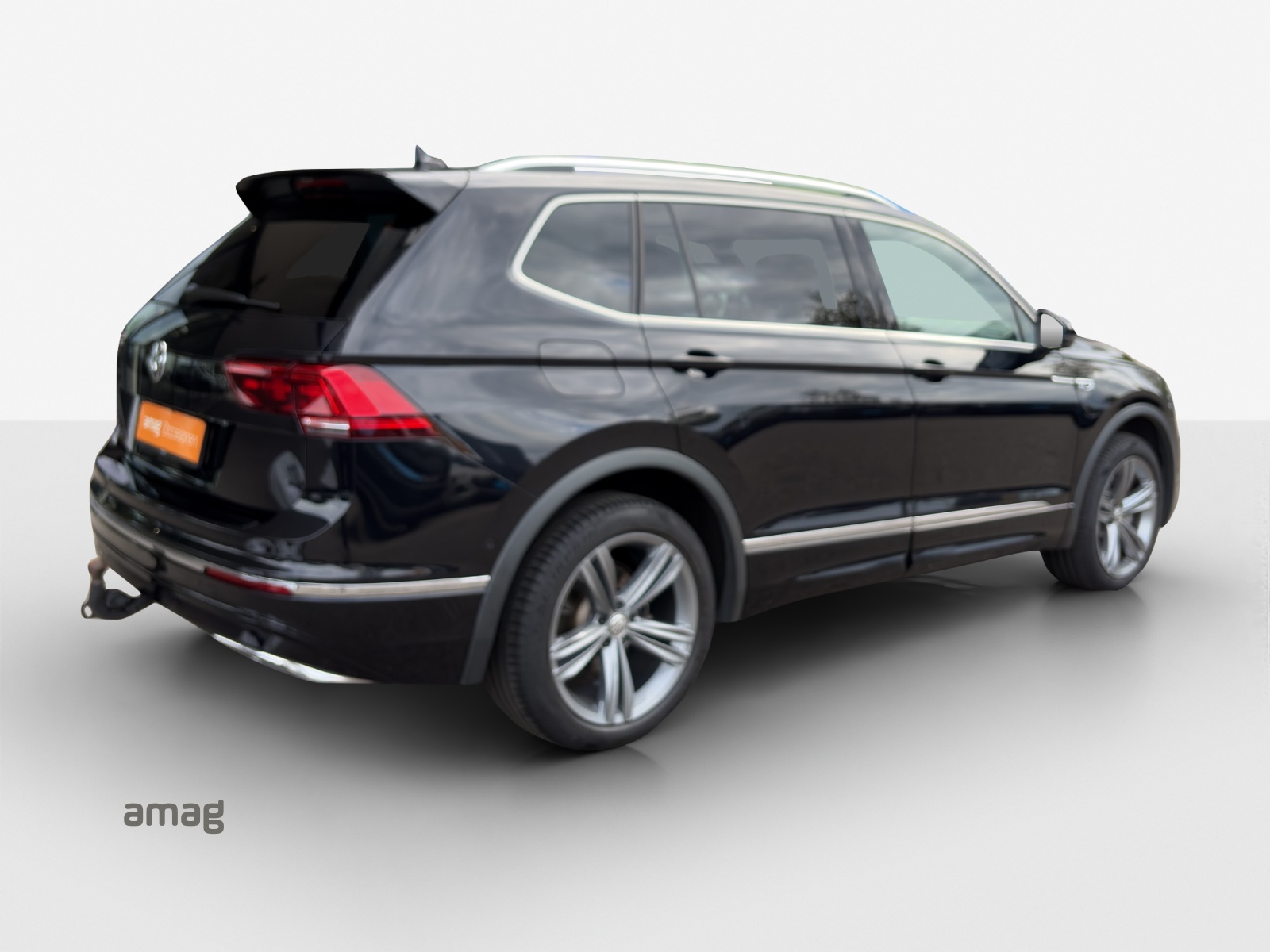 VW Tiguan Allspace 2.0TSI Highline 4Motion DSG-image-4