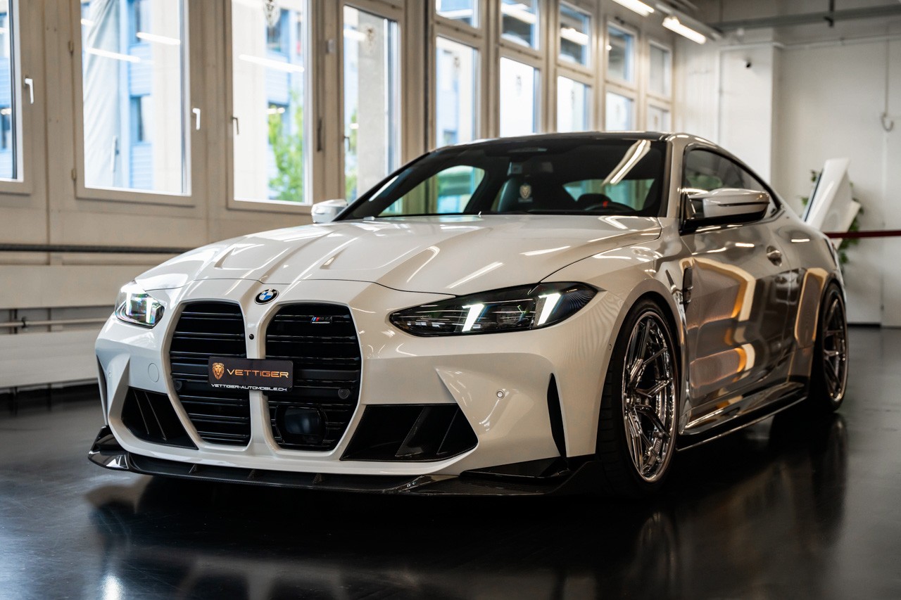 BMW M4 Coupé Competition-image-2