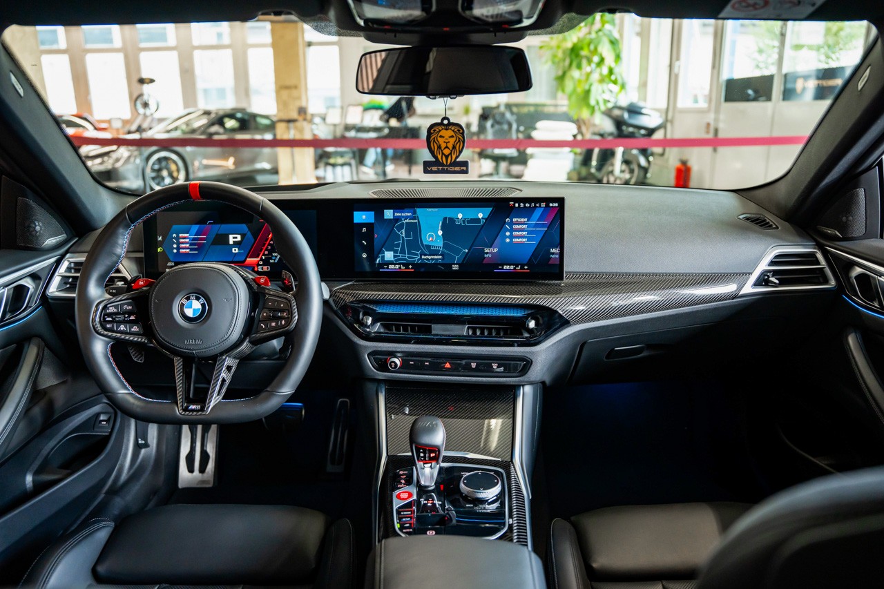 BMW M4 Coupé Competition-image-12