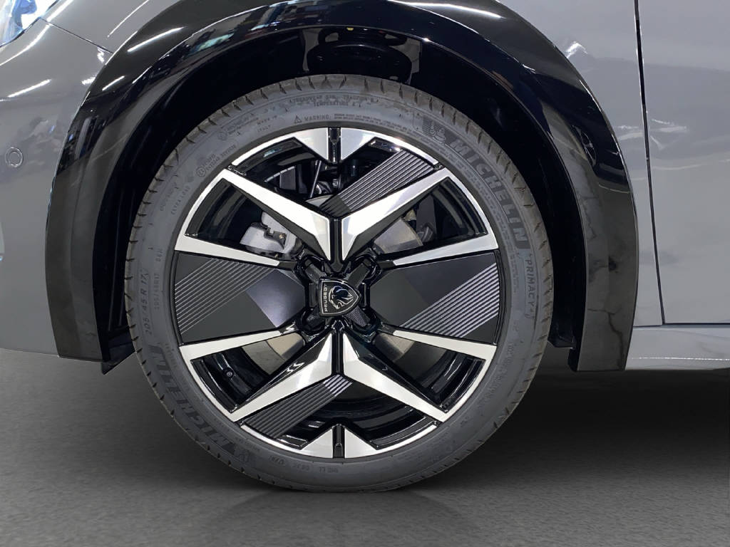 PEUGEOT 208 1.2 Hybrid 145 GT Exclusive-image-14