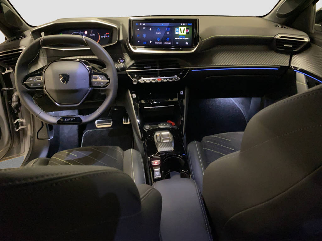PEUGEOT 208 1.2 Hybrid 145 GT Exclusive-image-10