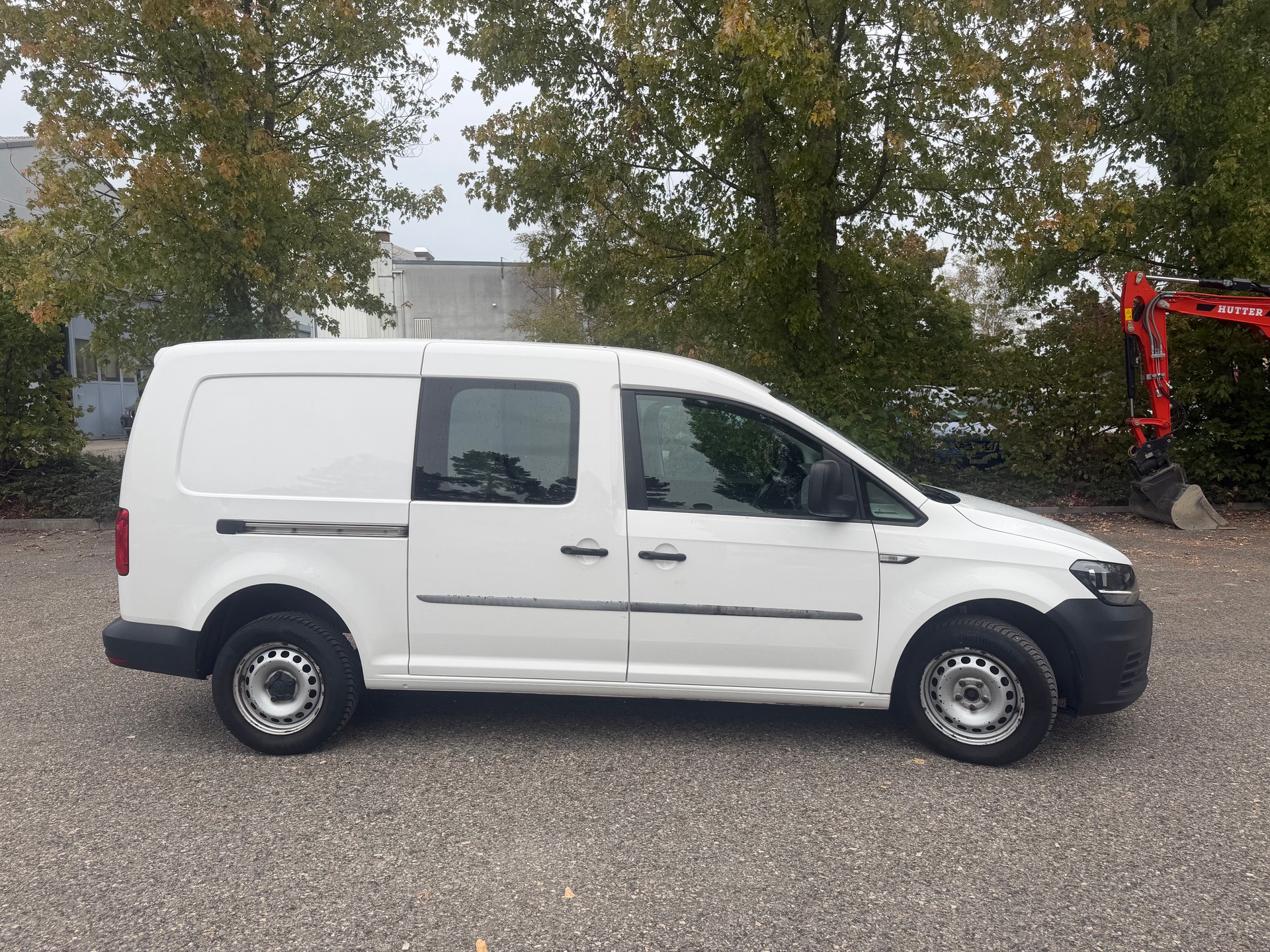 VW Caddy Maxi 2.0TDI BlueMotion Technology * Gr. Navi * Klimaanlage * PDC H * Tempomat * Frisch Ab MFK-image-10
