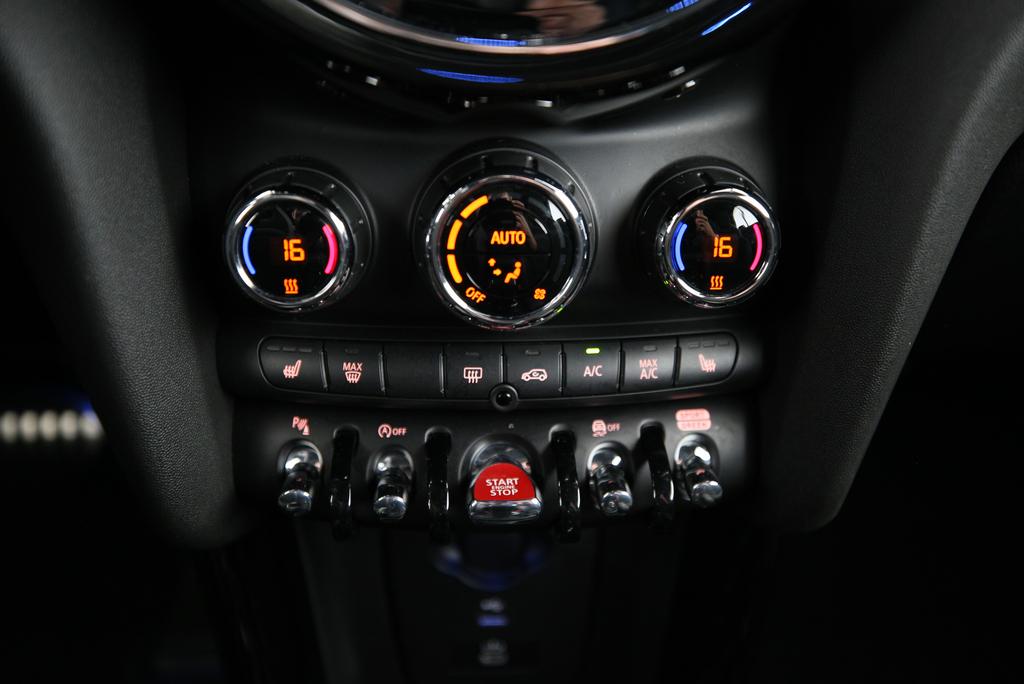 MINI Cabrio F57 2.0i John Cooper Works SAG-image-9