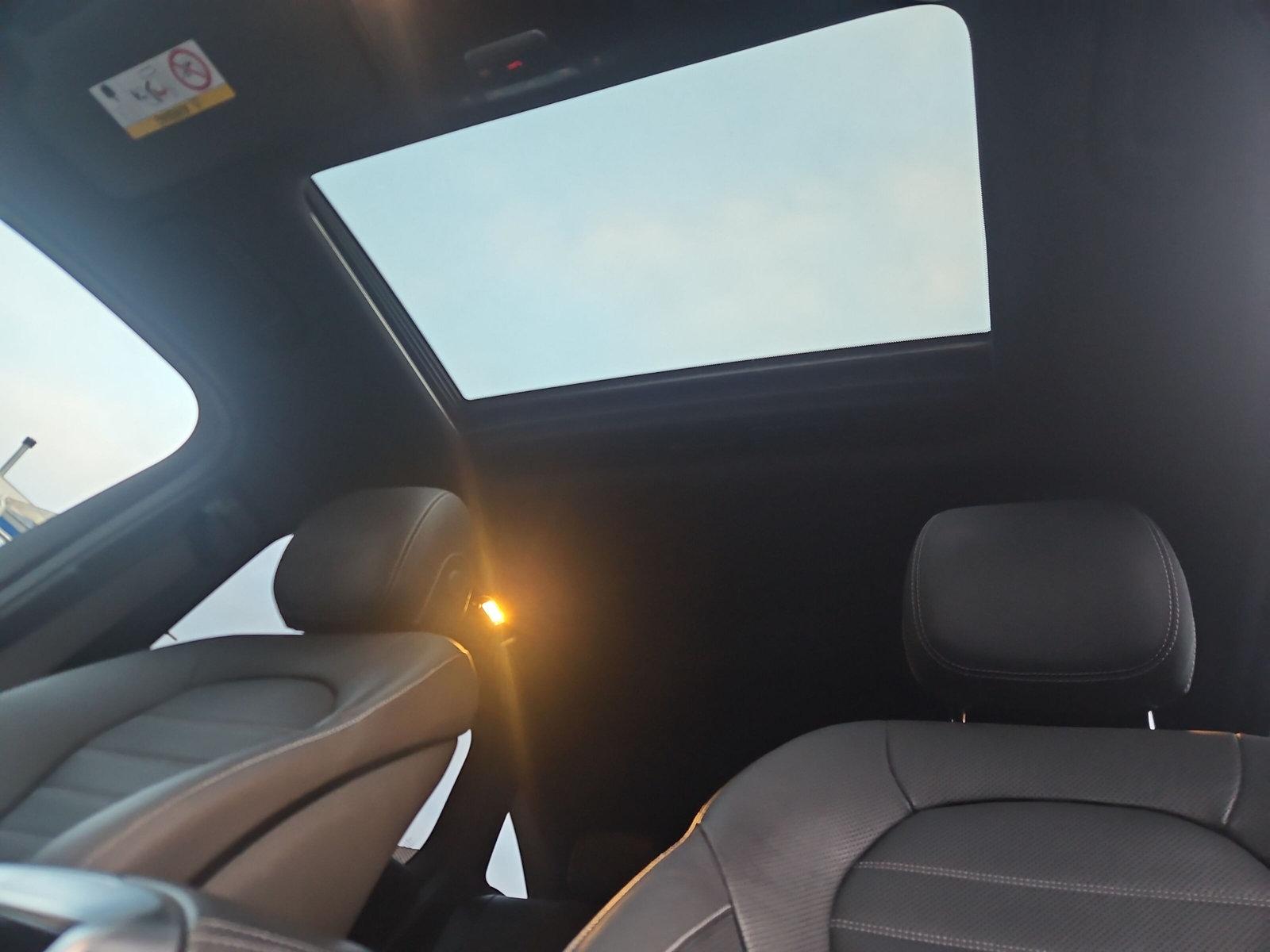 MERCEDES-BENZ EQC 400 AMG Line 4matic (CH)-image-26