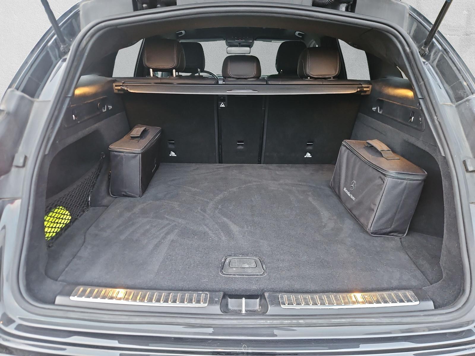 MERCEDES-BENZ EQC 400 AMG Line 4matic (CH)-image-10