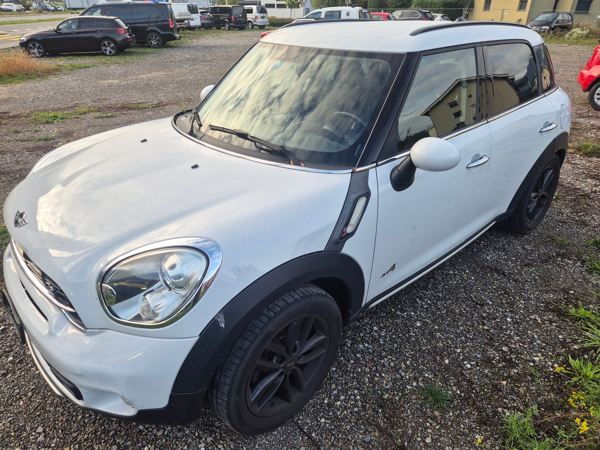 MINI Countryman Cooper SD ALL4-image-2