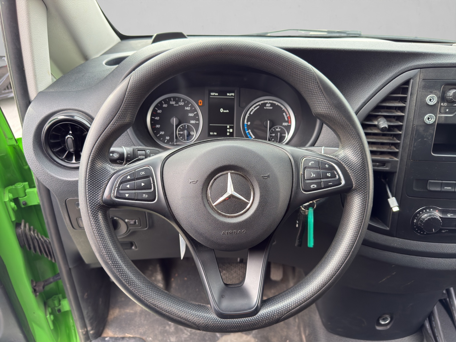 MERCEDES-BENZ eVito 112 Lang-image-9