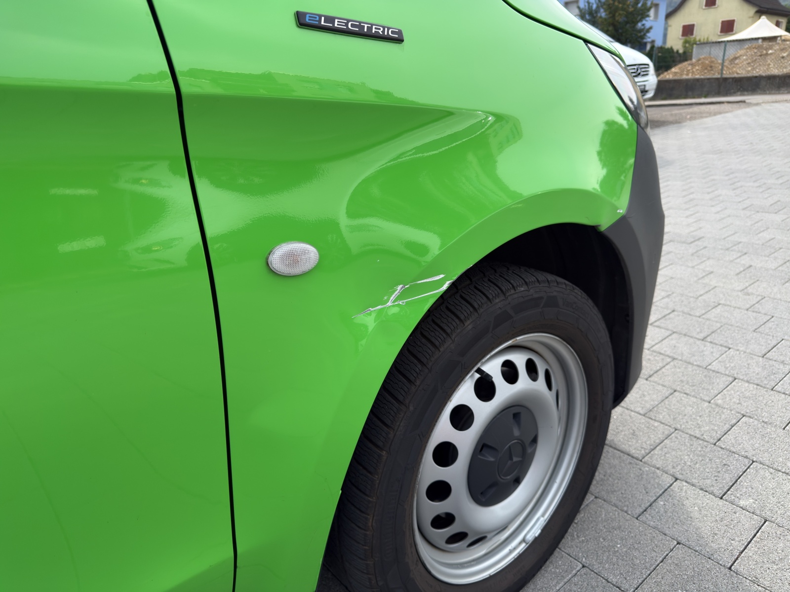 MERCEDES-BENZ eVito 112 Lang-image-14