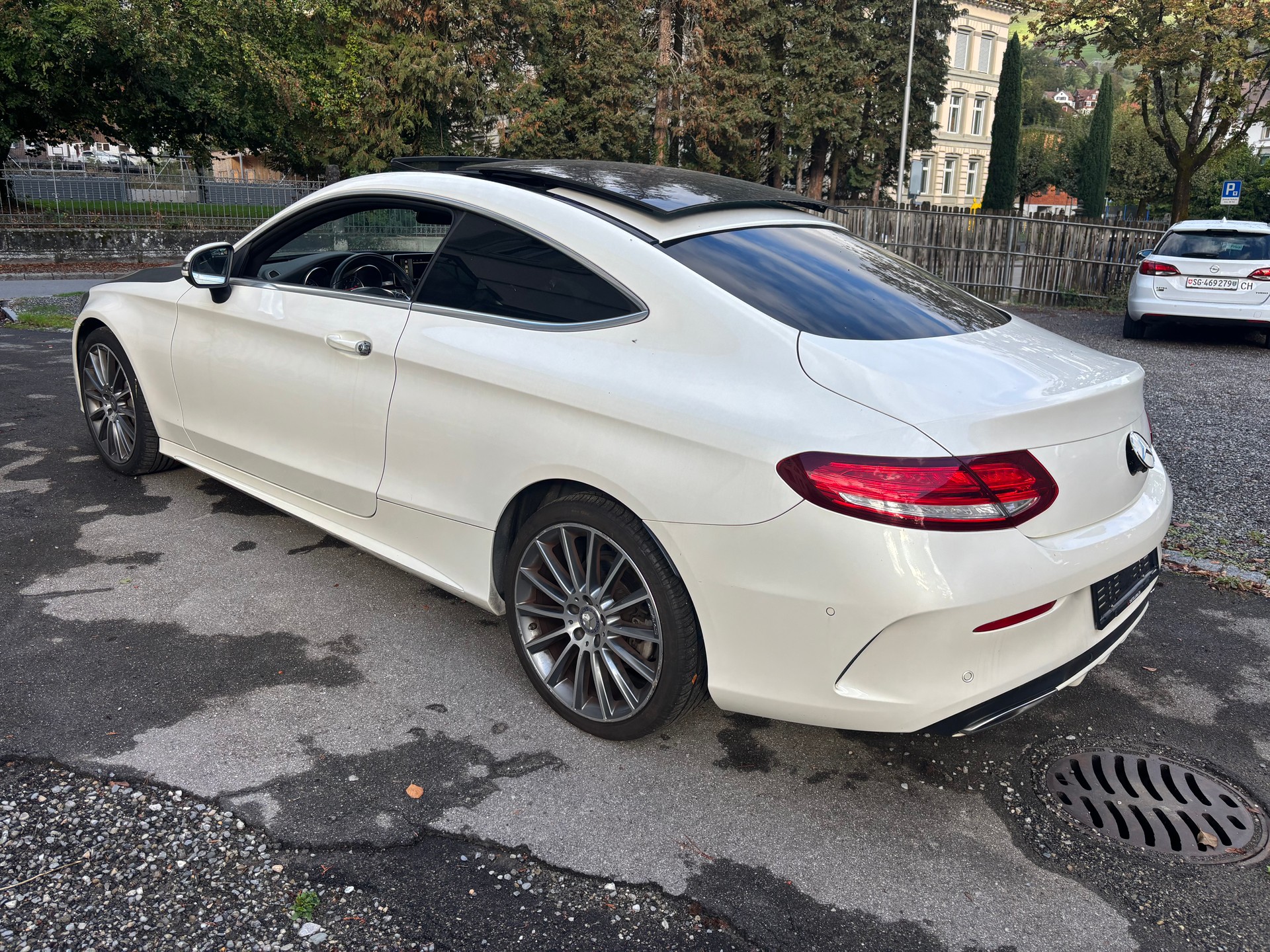 MERCEDES-BENZ C 180 AMG Line-image-1