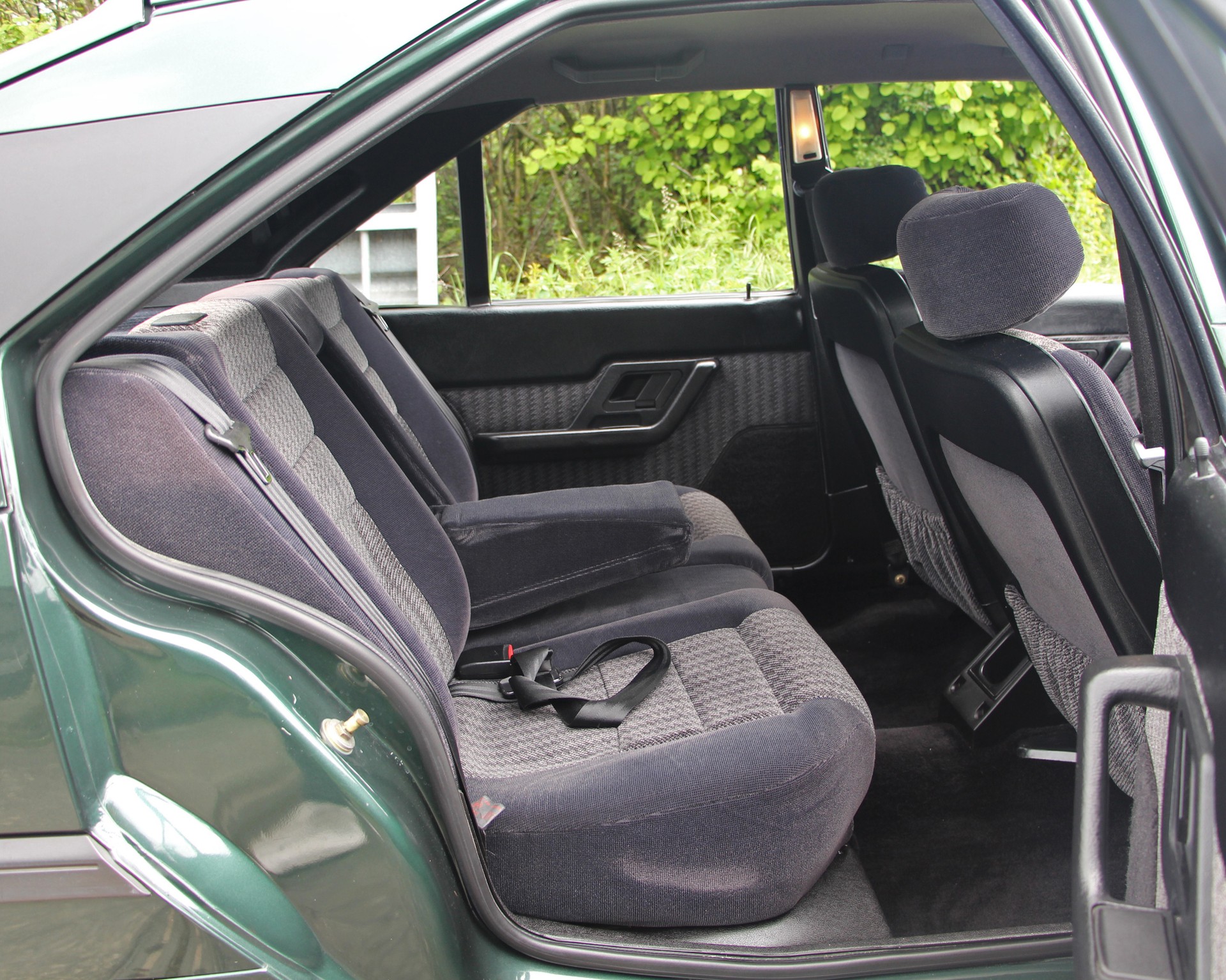 CITROEN BX Sedan 16 STAR (TZI)-image-11