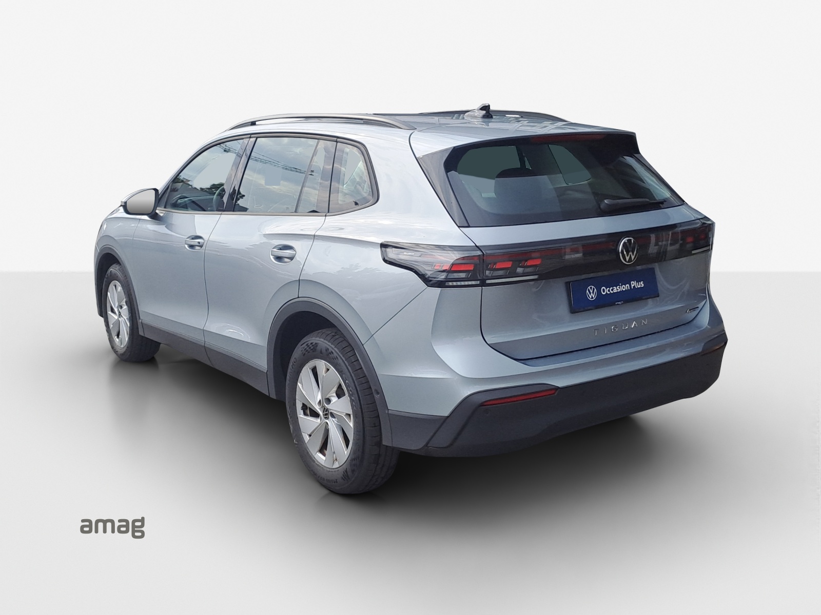 VW Tiguan 2.0 TSI DSG Life 4Motion-showroom-element-2